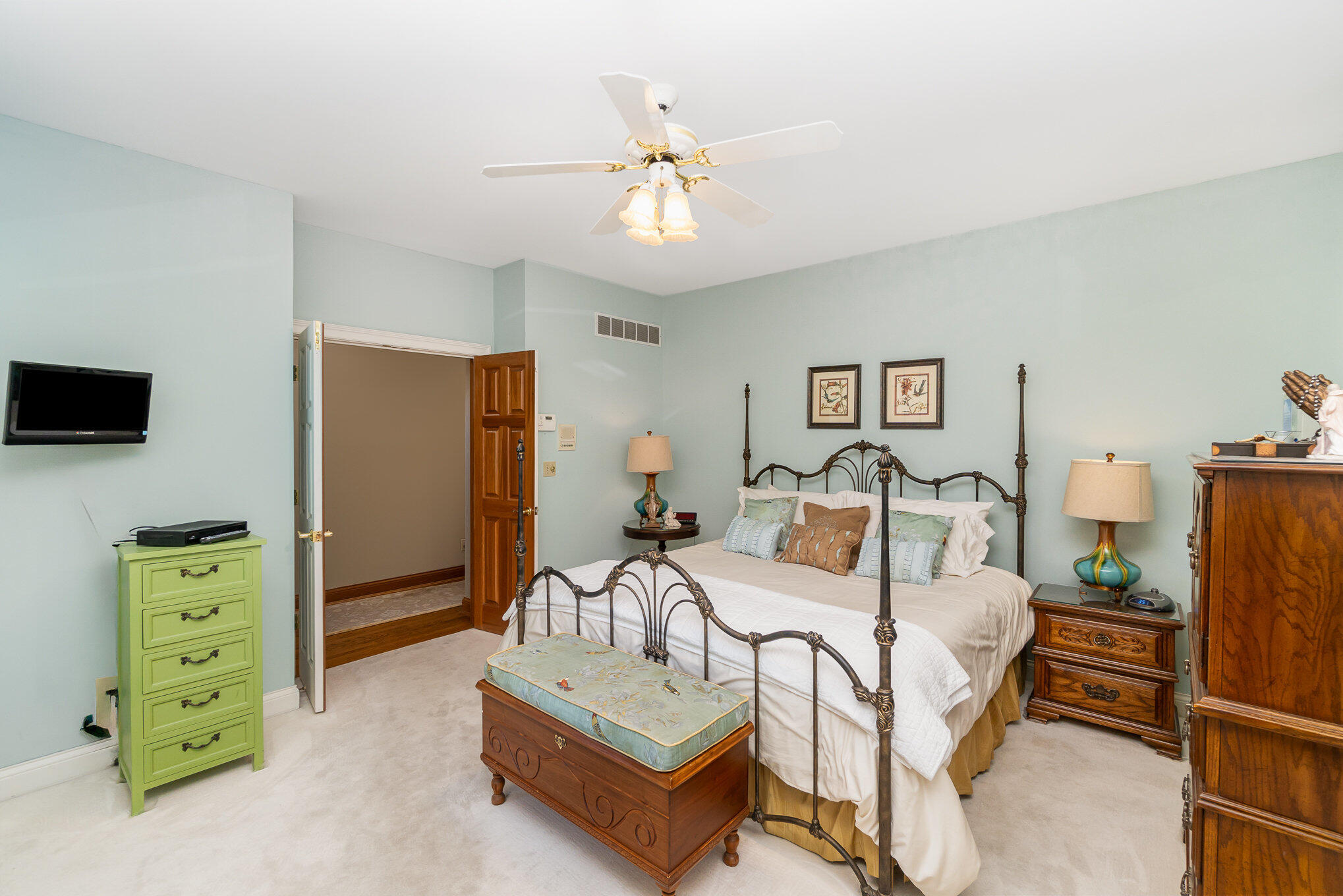 2090 Edenderry Drive Property Photo 18
