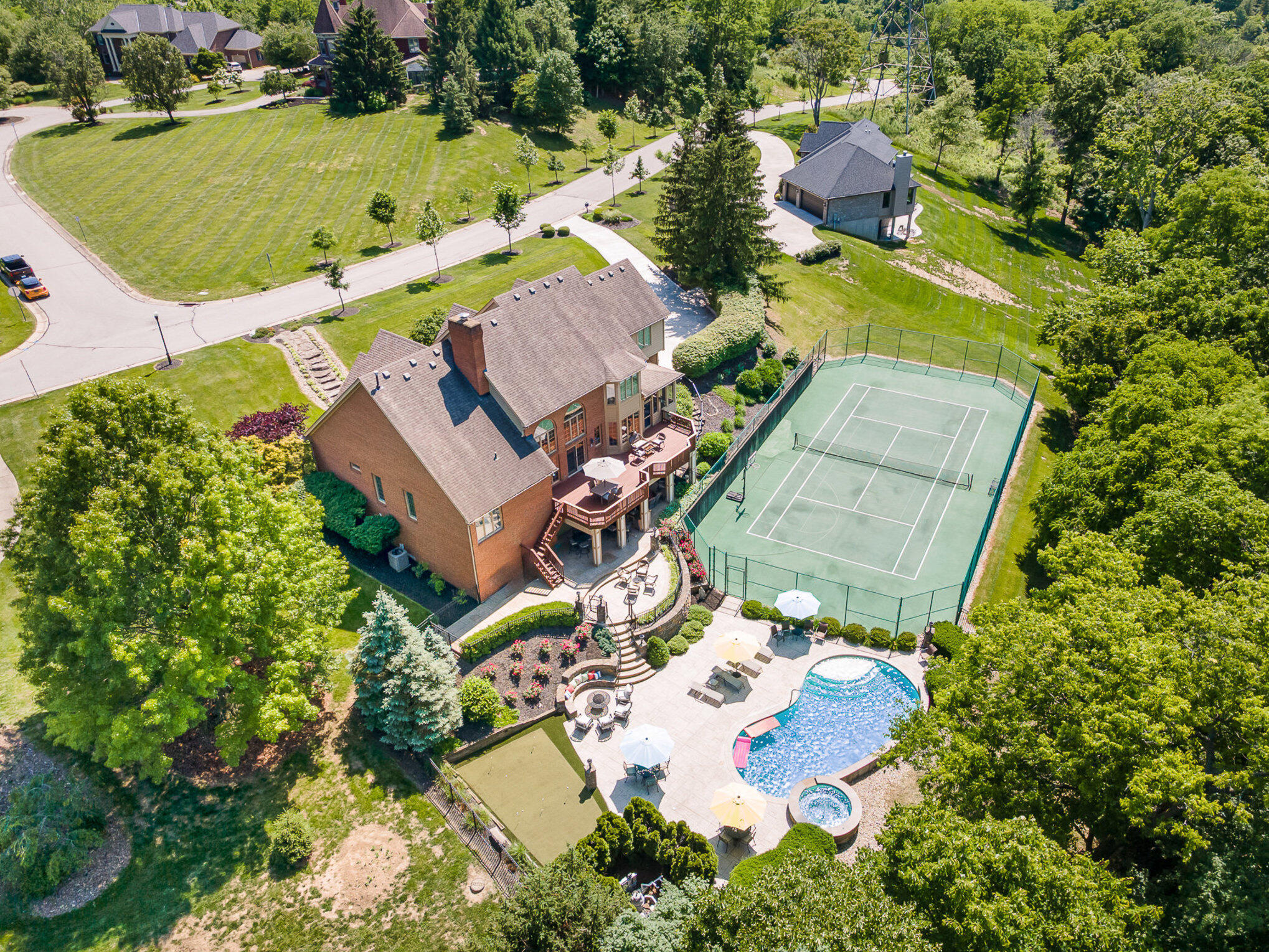 2090 Edenderry Drive Property Photo 48