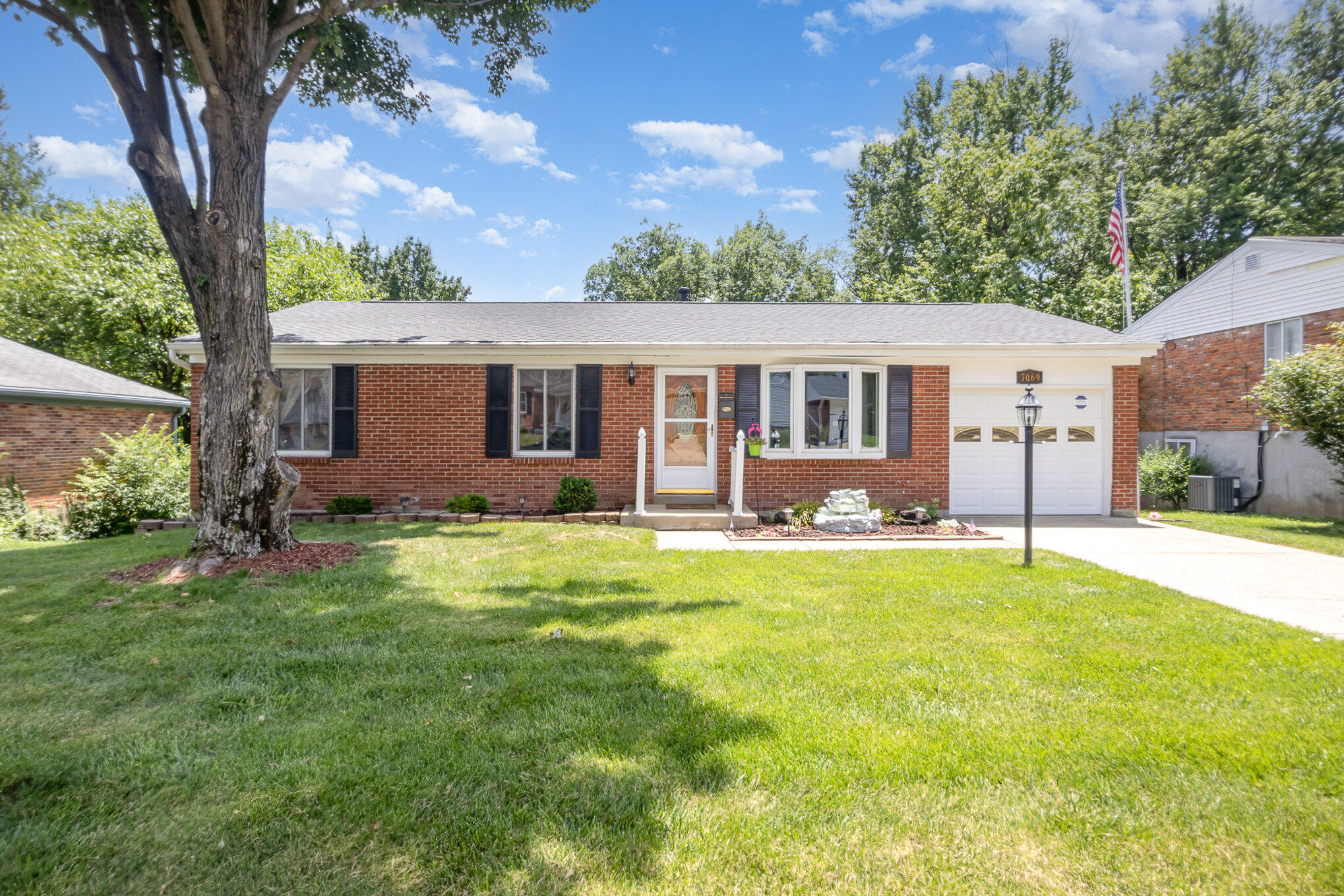 7069 Manderlay Drive Property Photo 1