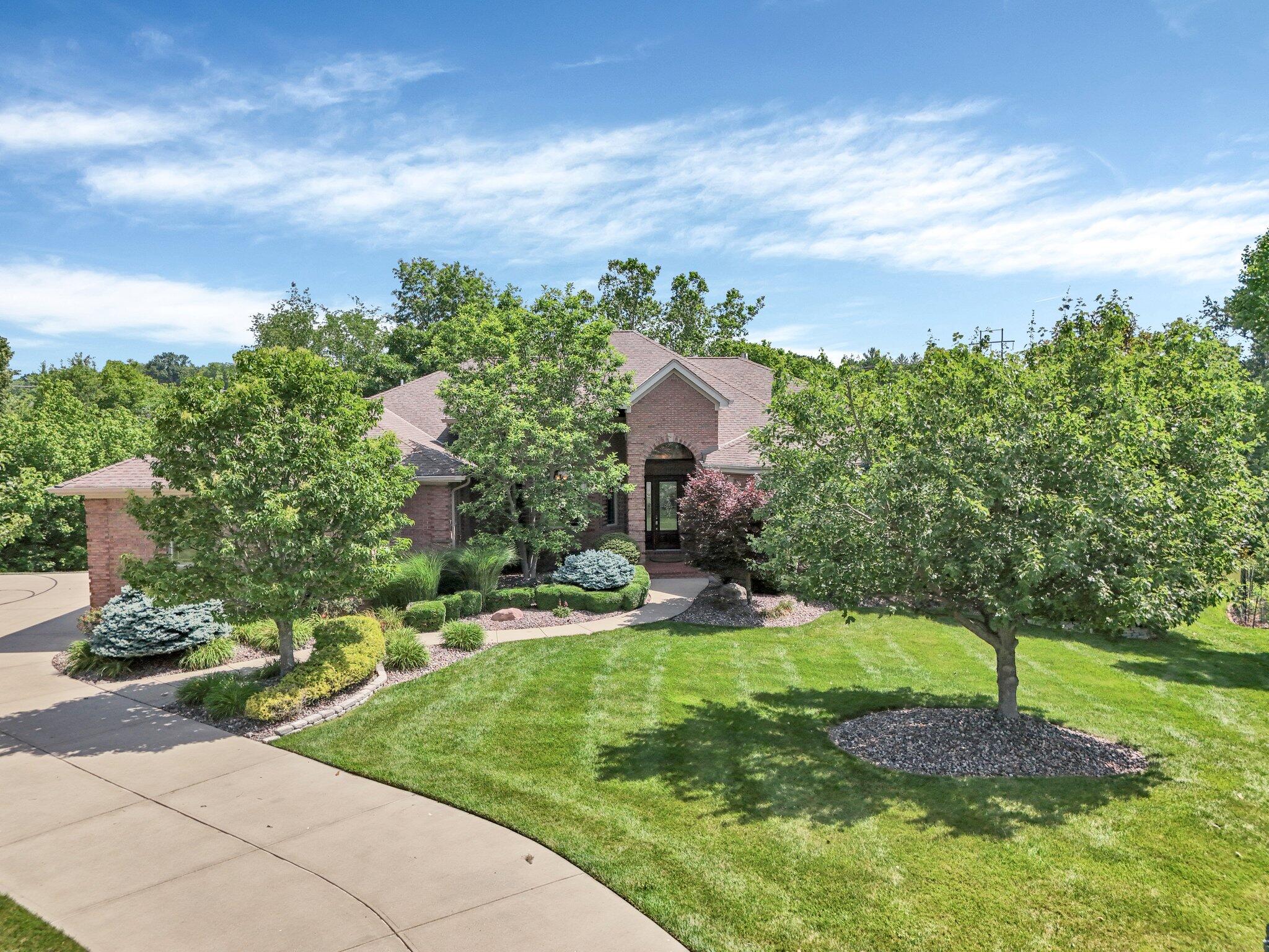 1025 Hyperion Court Property Photo 1
