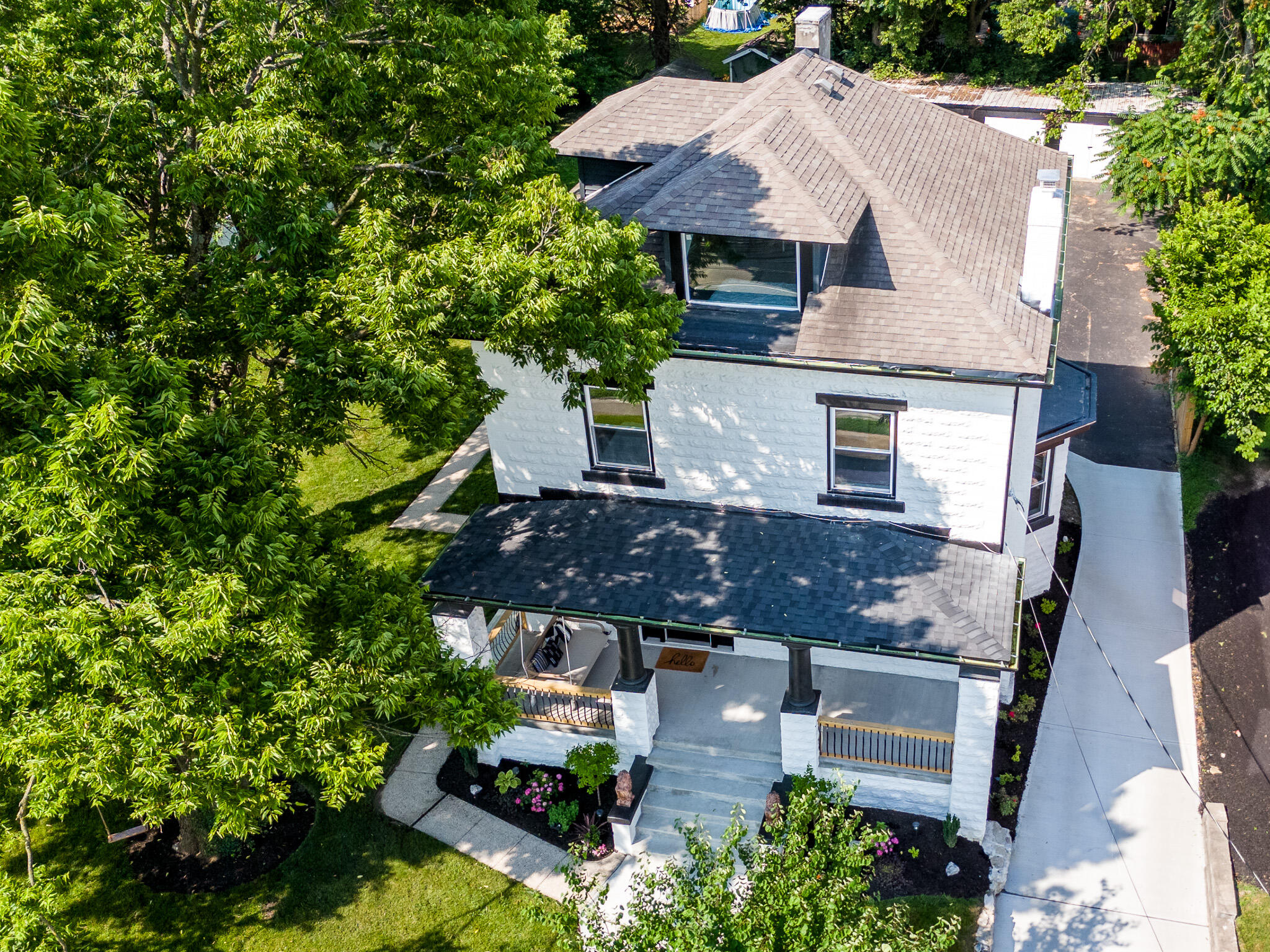125 Commonwealth Avenue Property Photo 1