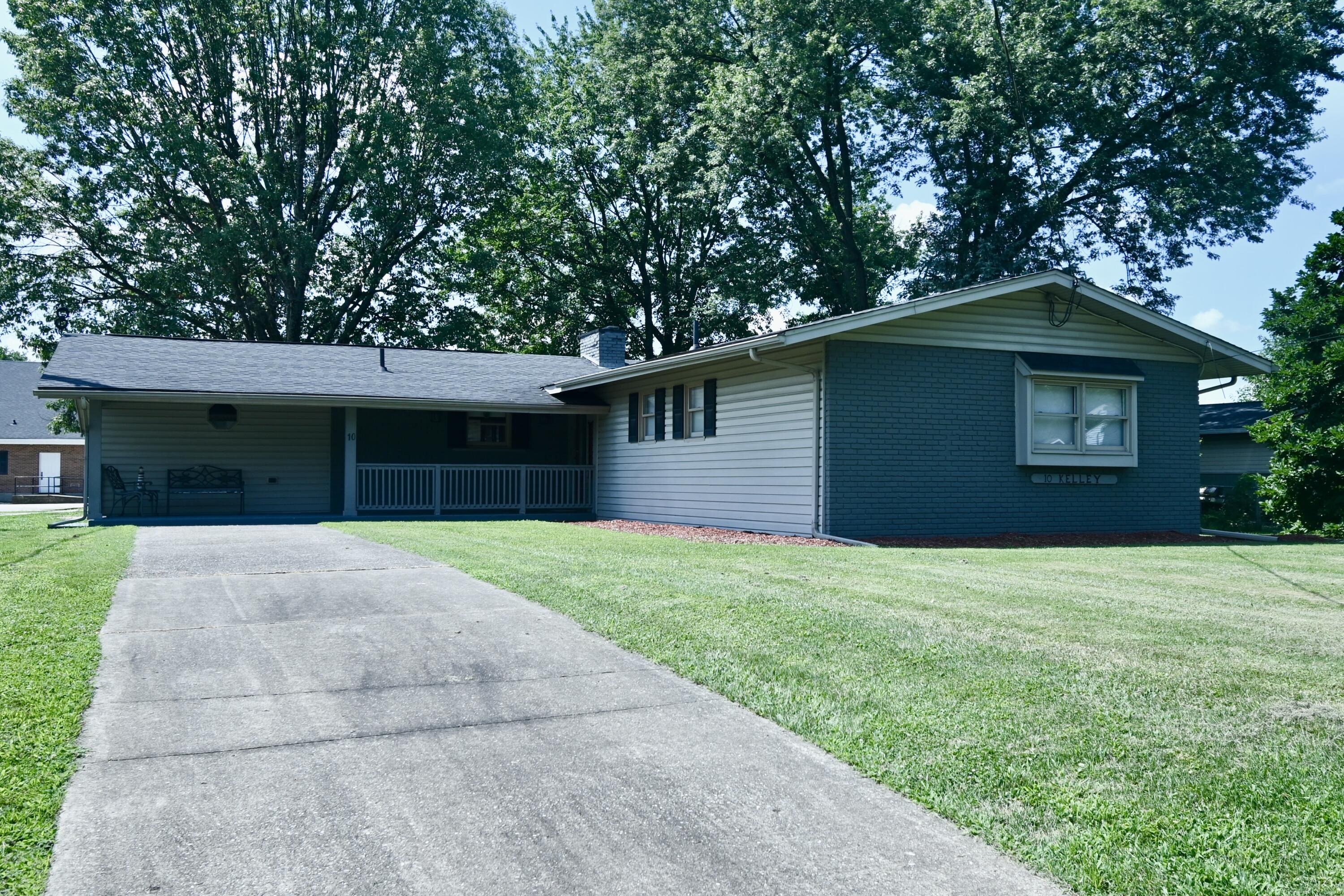 10 Kelley Drive Property Photo 1