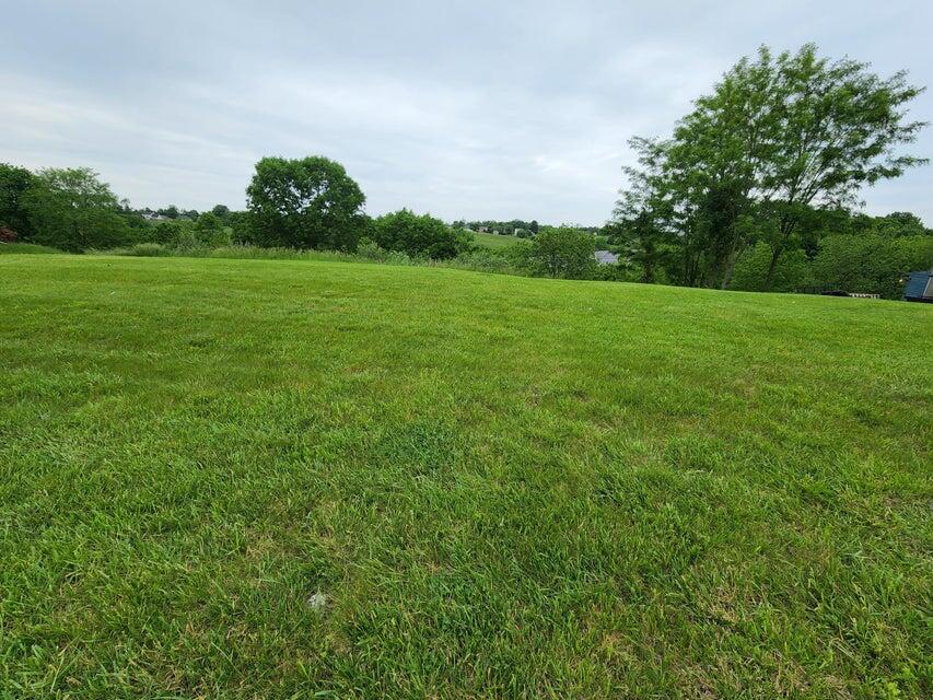 305 Eagle Ridge Drive Property Photo 2