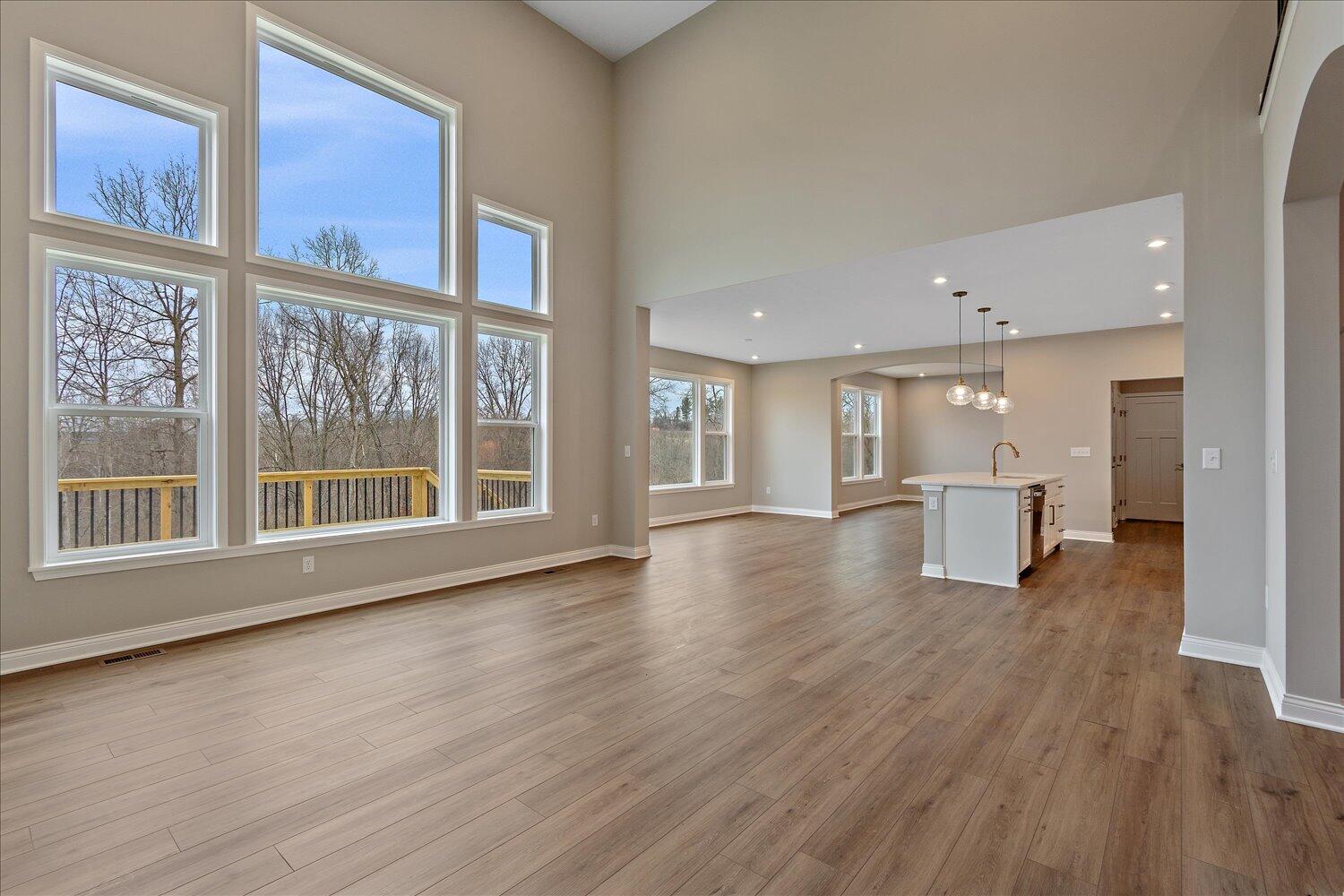 2442 Lillywood Way Property Photo 14