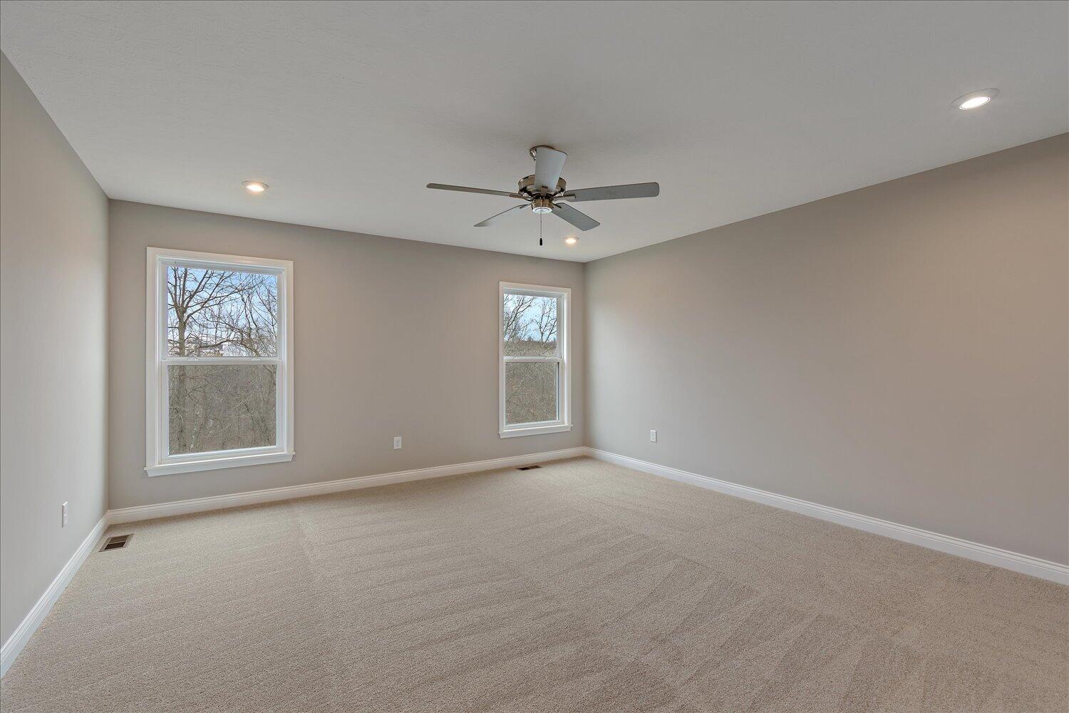 2442 Lillywood Way Property Photo 18