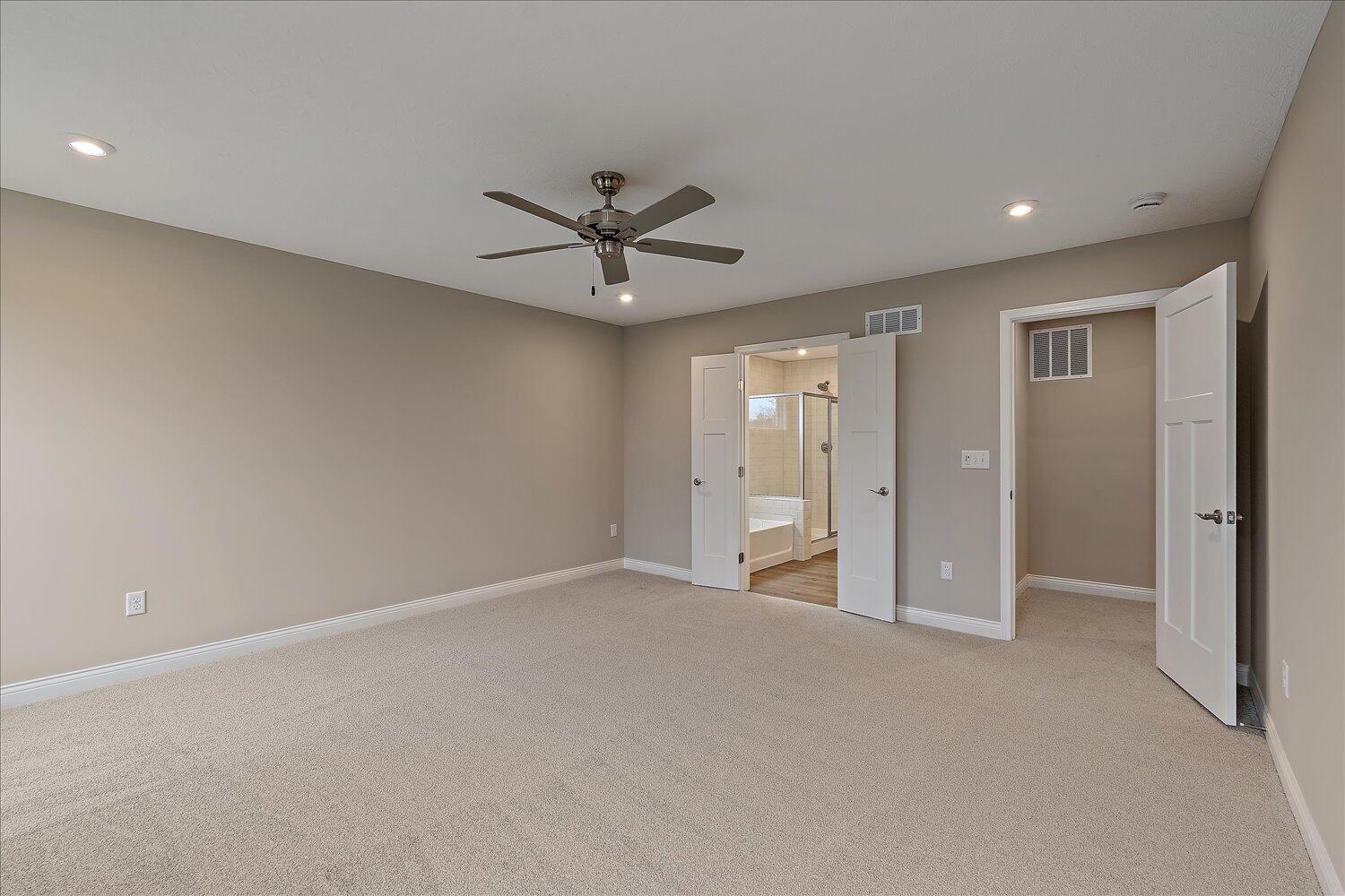 2442 Lillywood Way Property Photo 19
