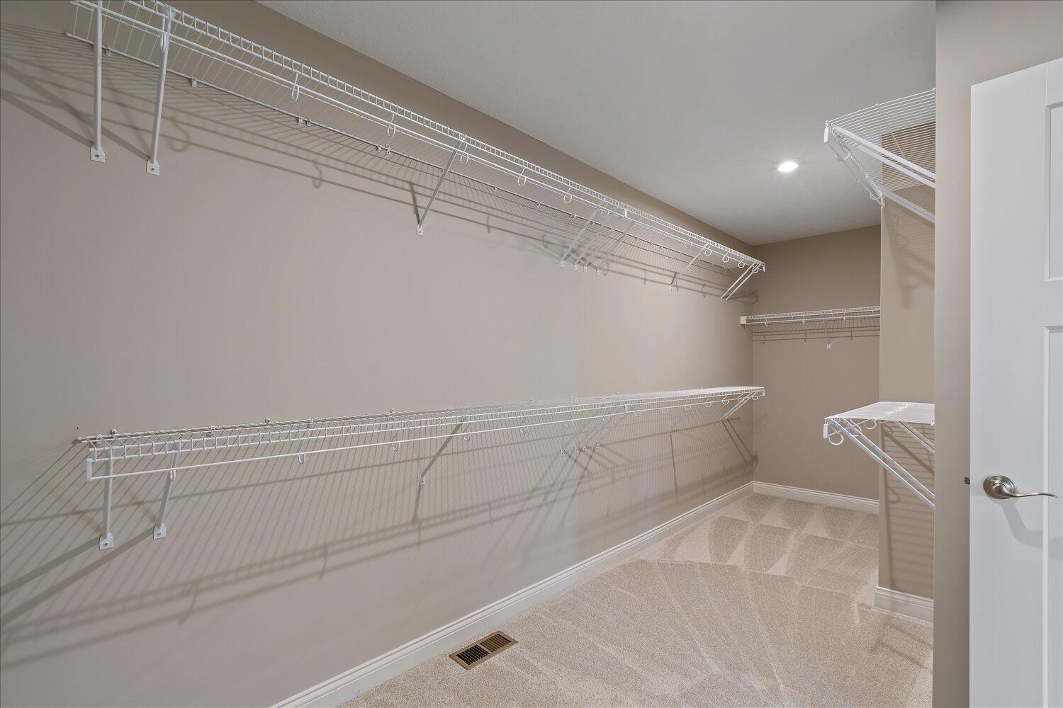 2442 Lillywood Way Property Photo 25