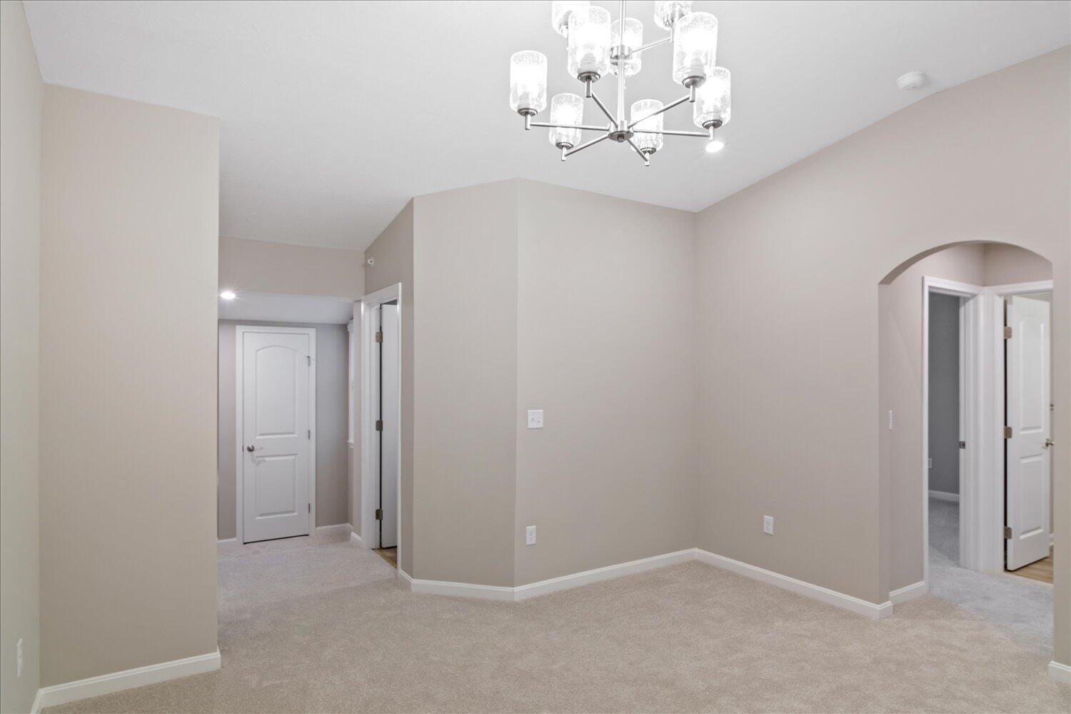 556 Foxhill Drive, 12-303 Property Photo 11
