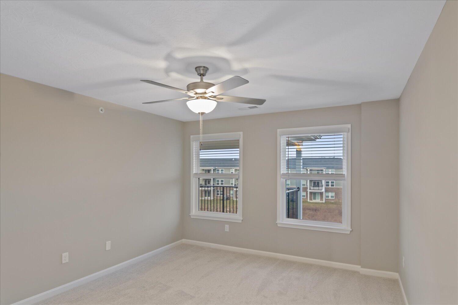 556 Foxhill Drive, 12-303 Property Photo 13