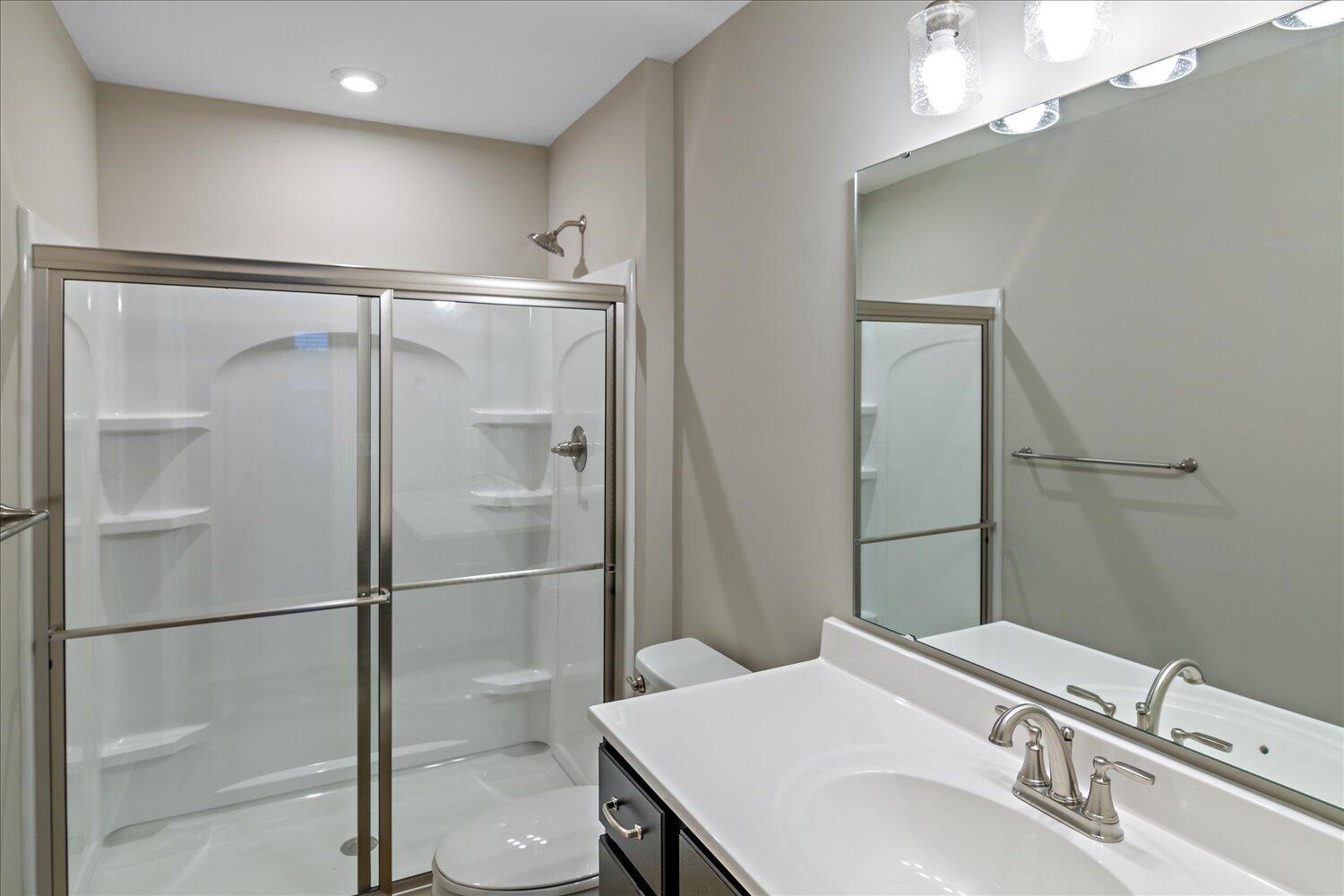 556 Foxhill Drive, 12-303 Property Photo 15