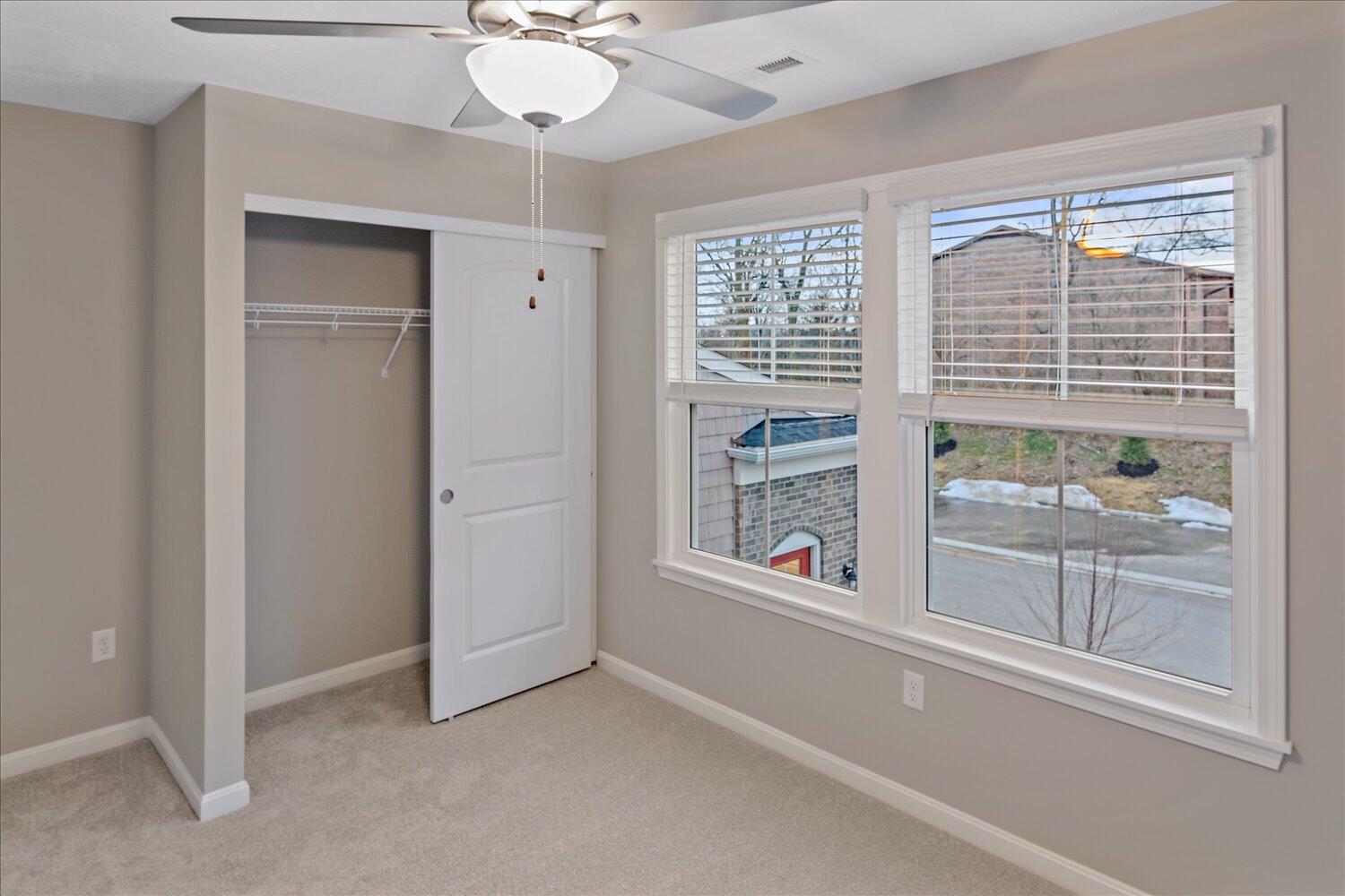556 Foxhill Drive, 12-303 Property Photo 18
