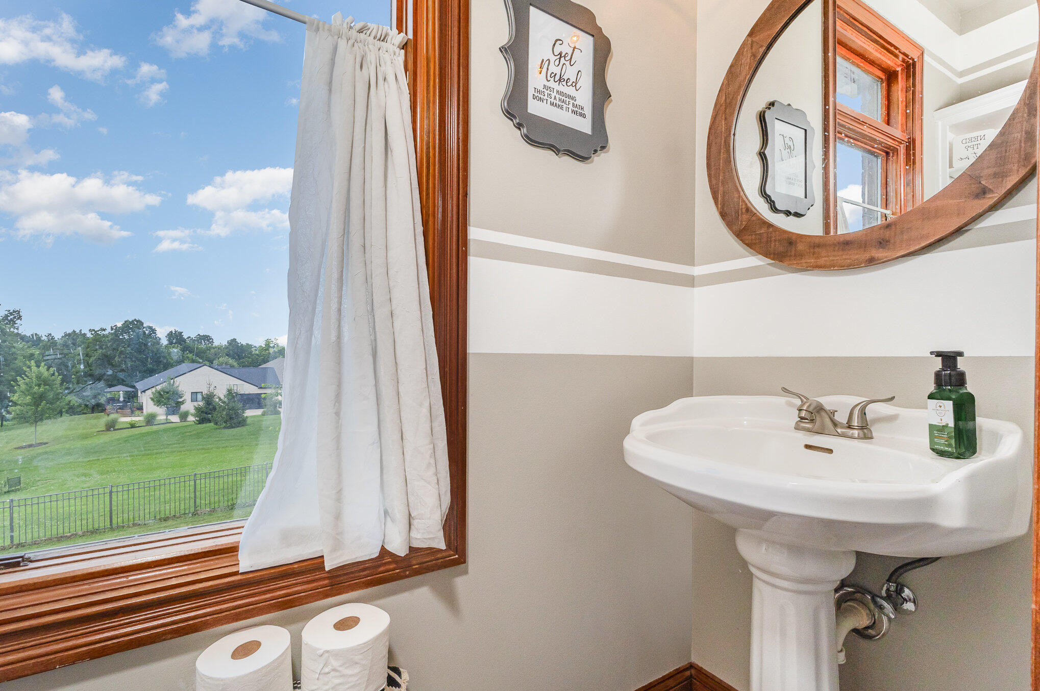 14415 Inverness Drive Property Photo 8