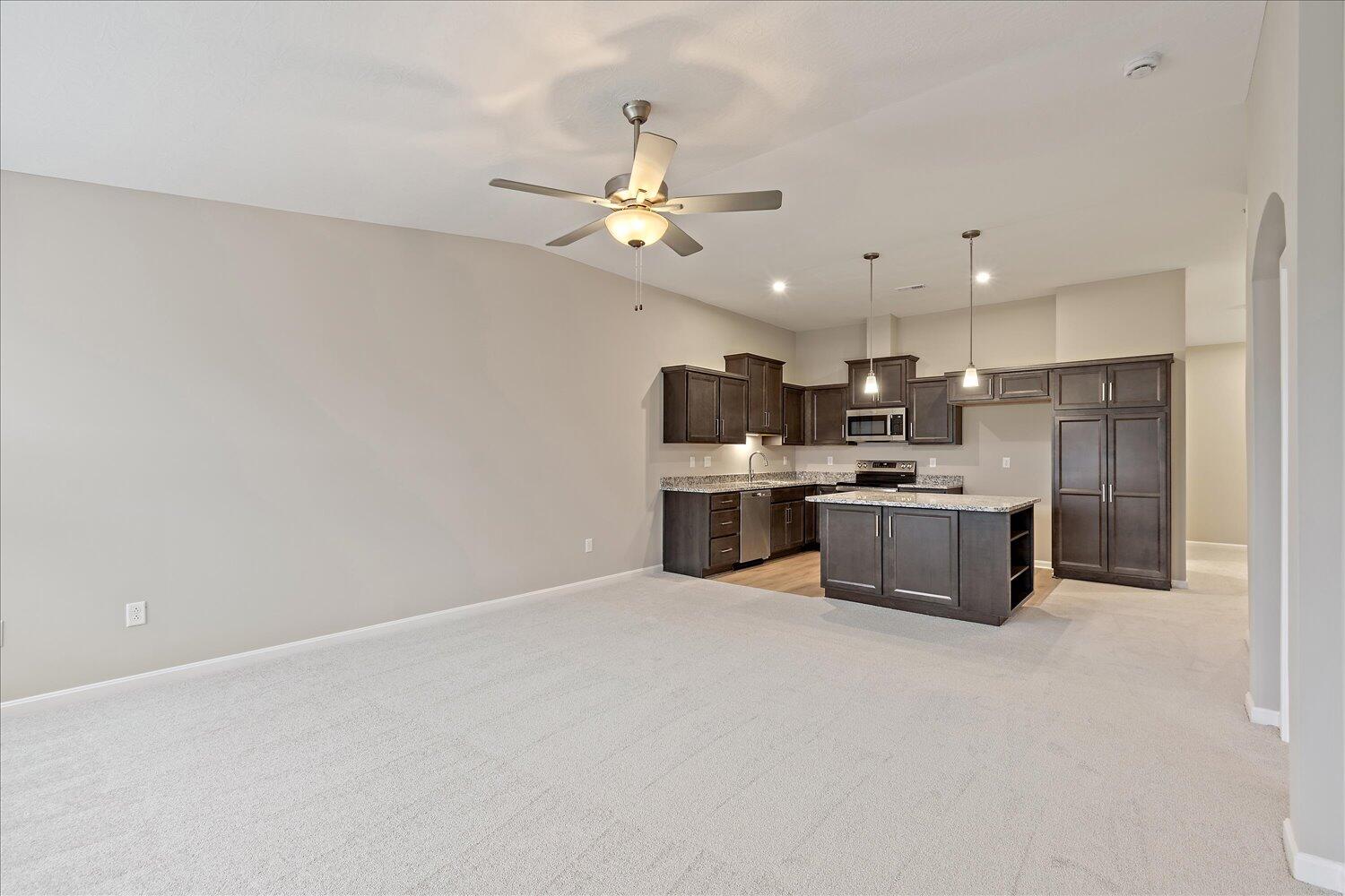 566 Foxhill Drive, 12-302 Property Photo 10