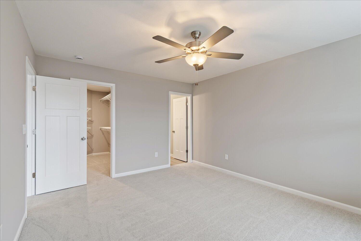 566 Foxhill Drive, 12-302 Property Photo 14
