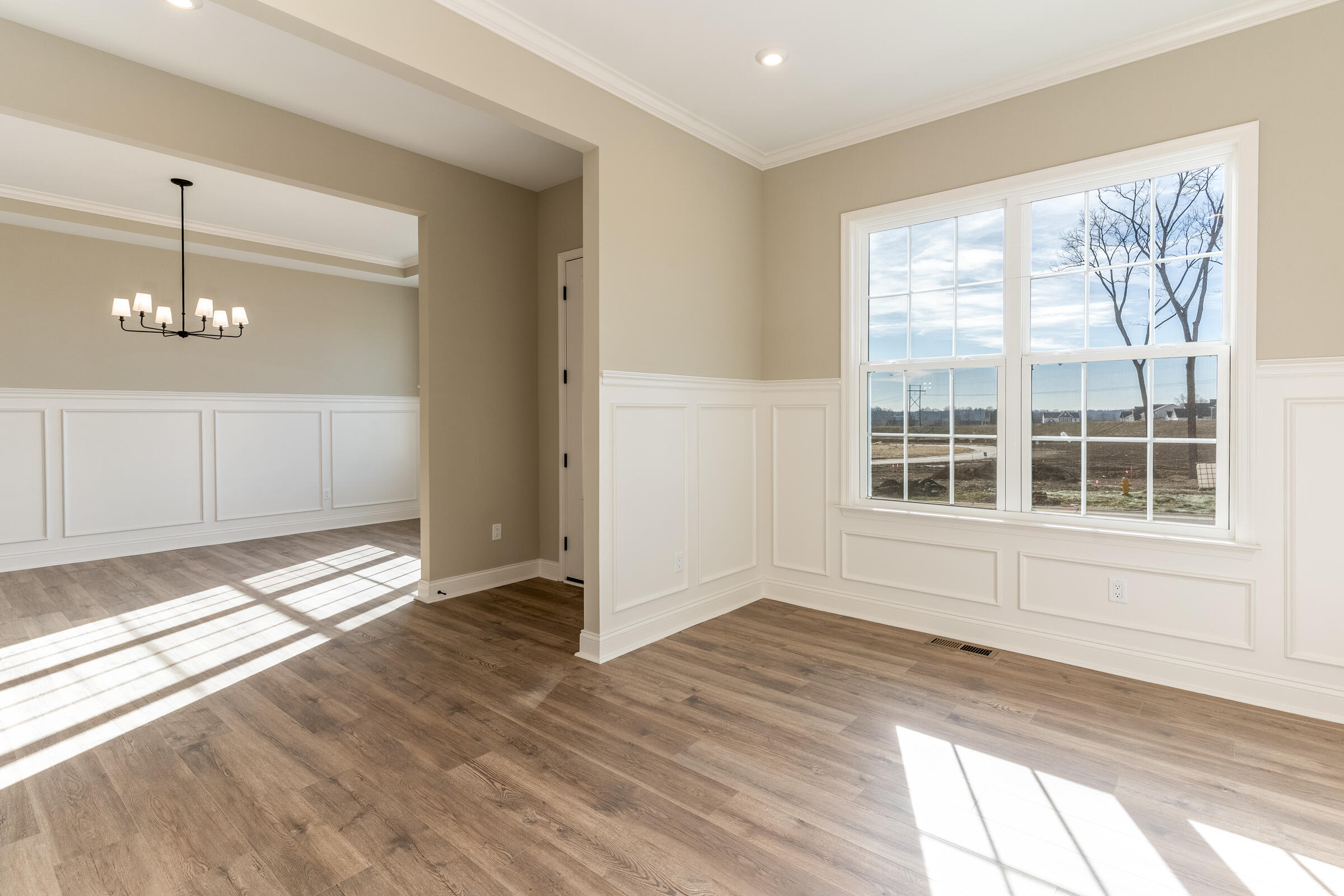 738 Man O'war Boulevard Property Photo 10