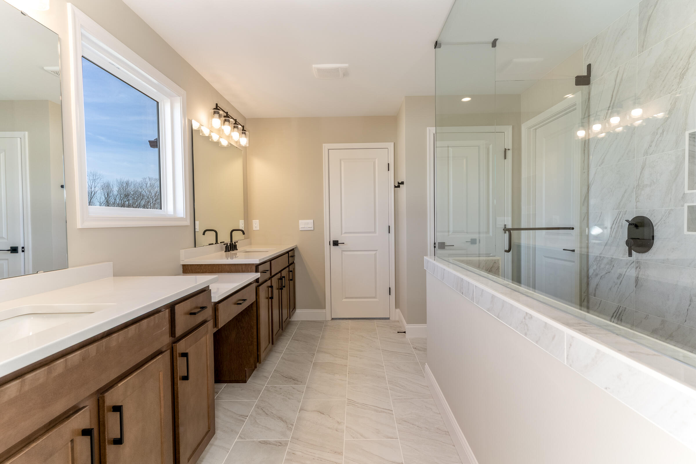 738 Man O'war Boulevard Property Photo 25