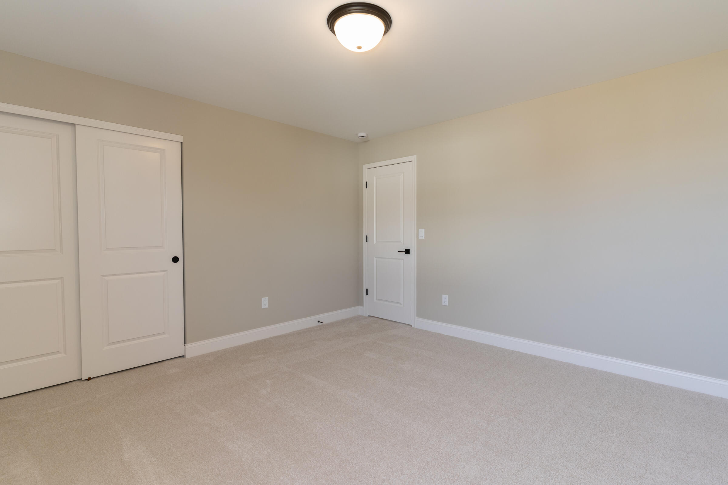 738 Man O'war Boulevard Property Photo 30