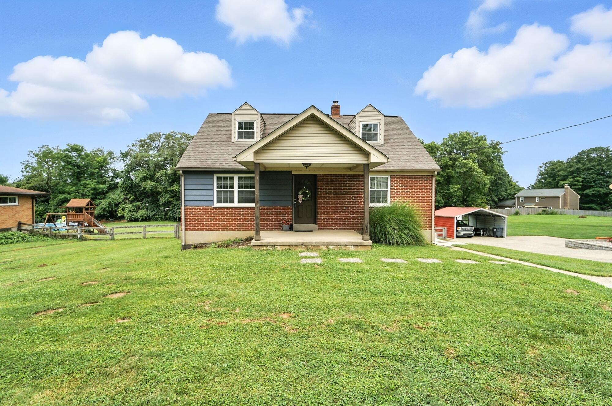 2833 Coral Drive Property Photo 1