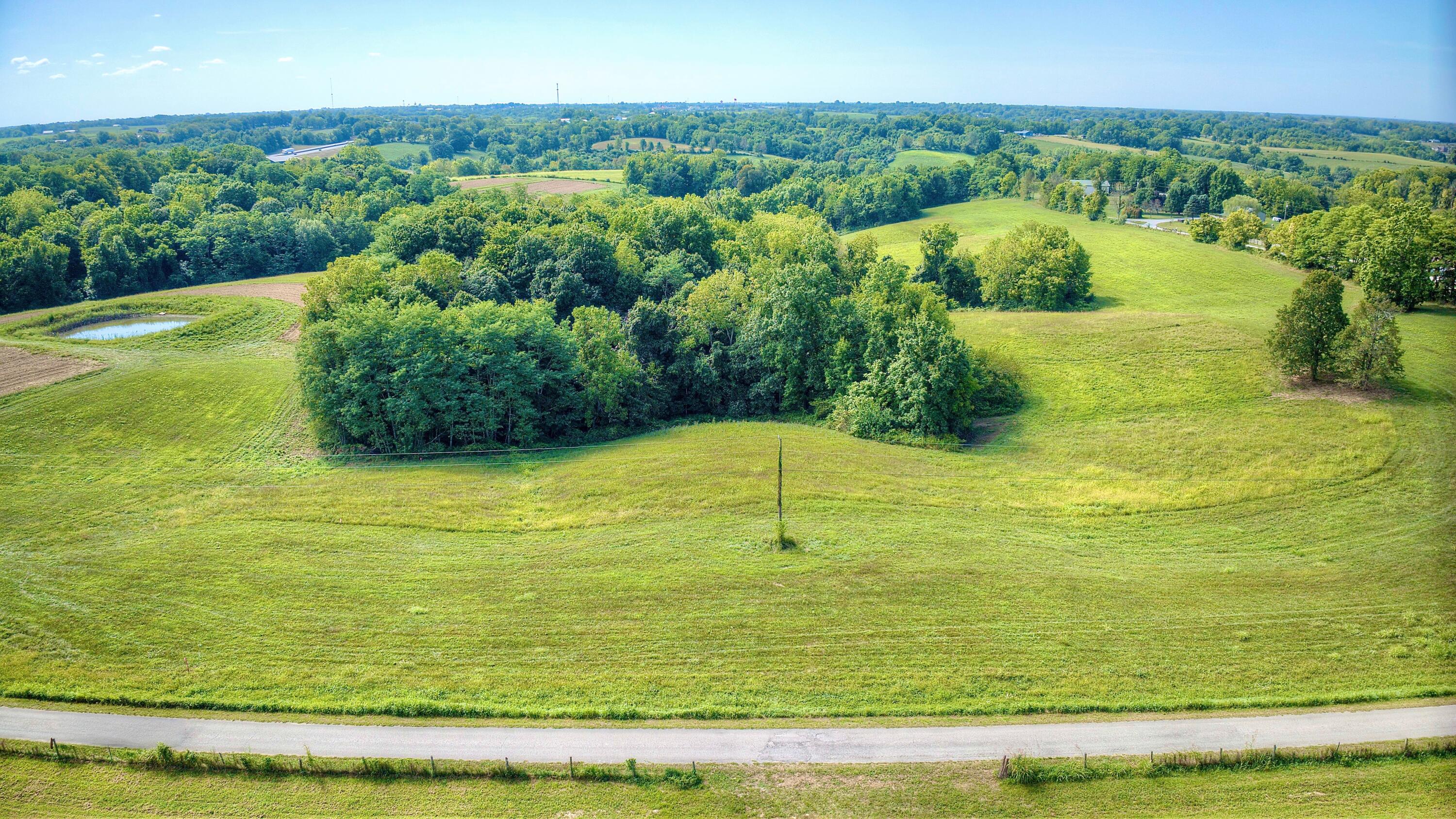 9 Cason Lane Property Photo 4