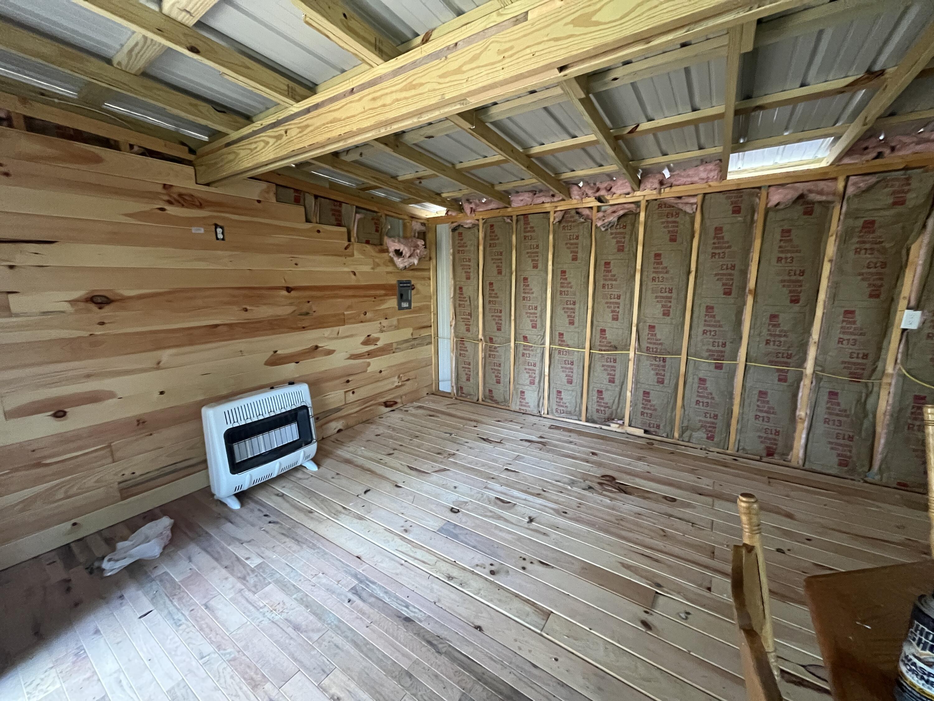 3105 Gratz Road Property Photo 9