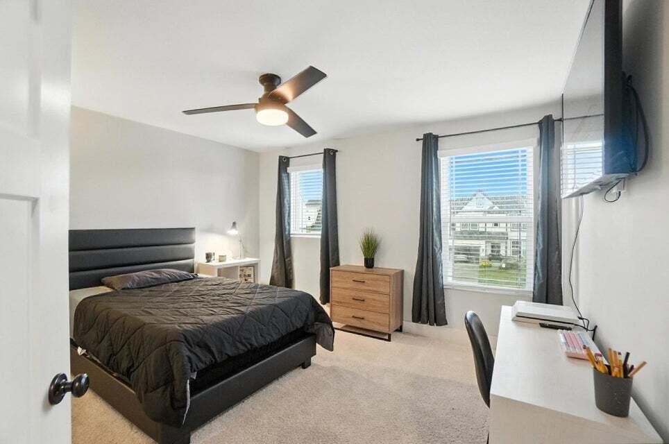 1427 Rosewynne Way Property Photo 30