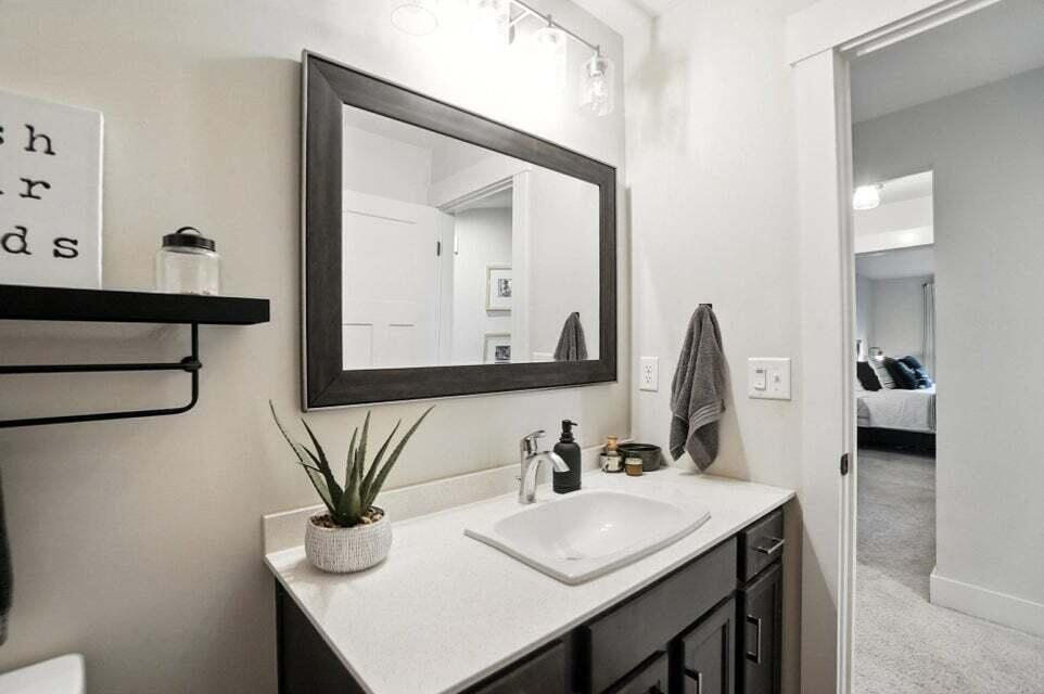 1427 Rosewynne Way Property Photo 35