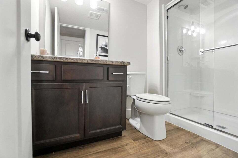 1427 Rosewynne Way Property Photo 44