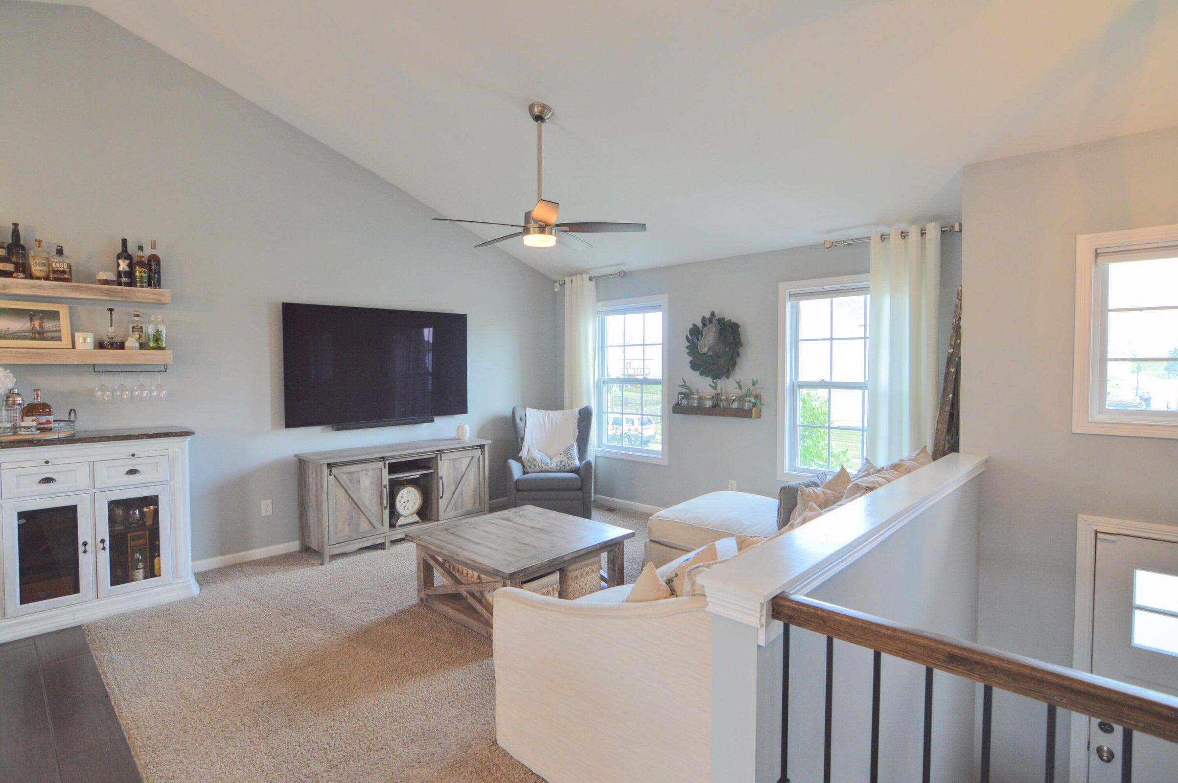 226 Veneto Drive Property Photo 13