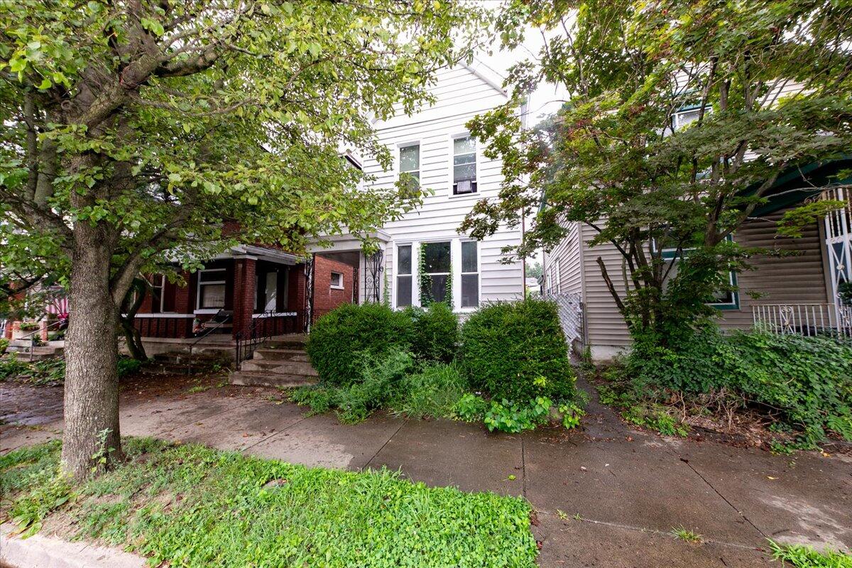2009 Greenup Street