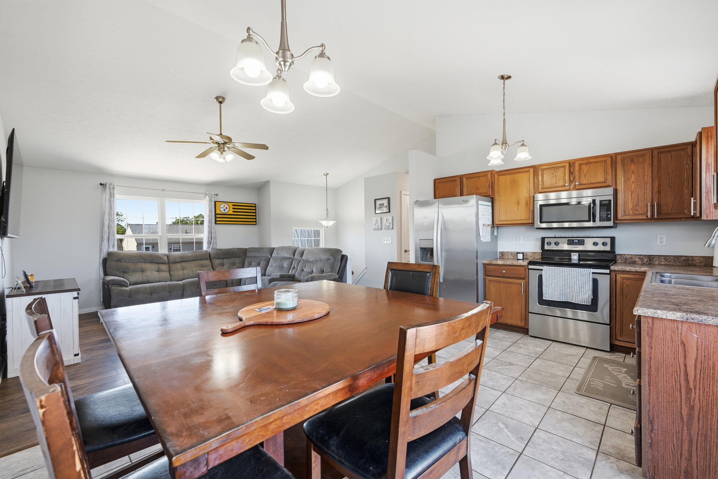 604 Astoria Court Property Photo 11