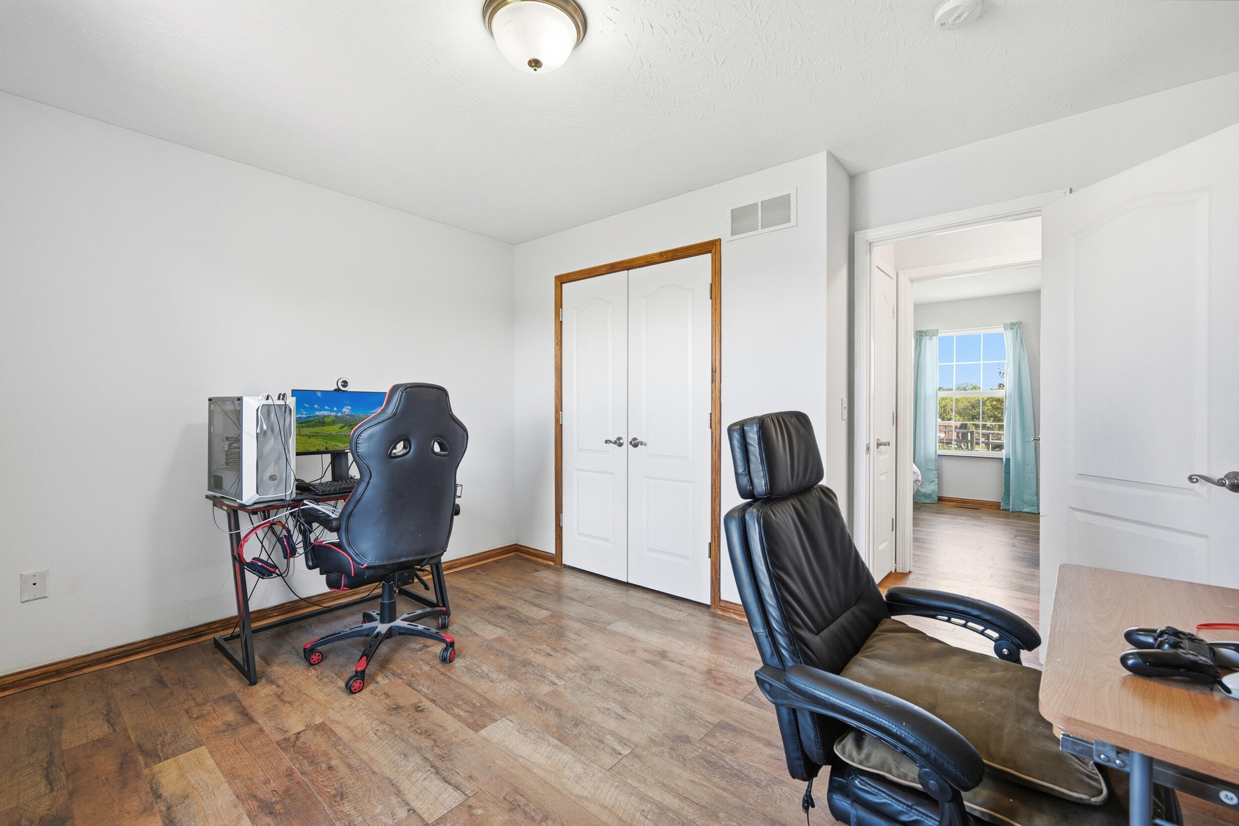 604 Astoria Court Property Photo 26