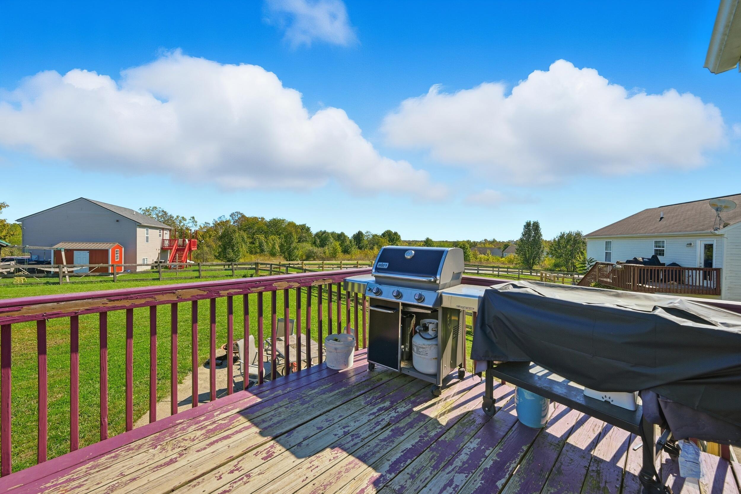 604 Astoria Court Property Photo 32