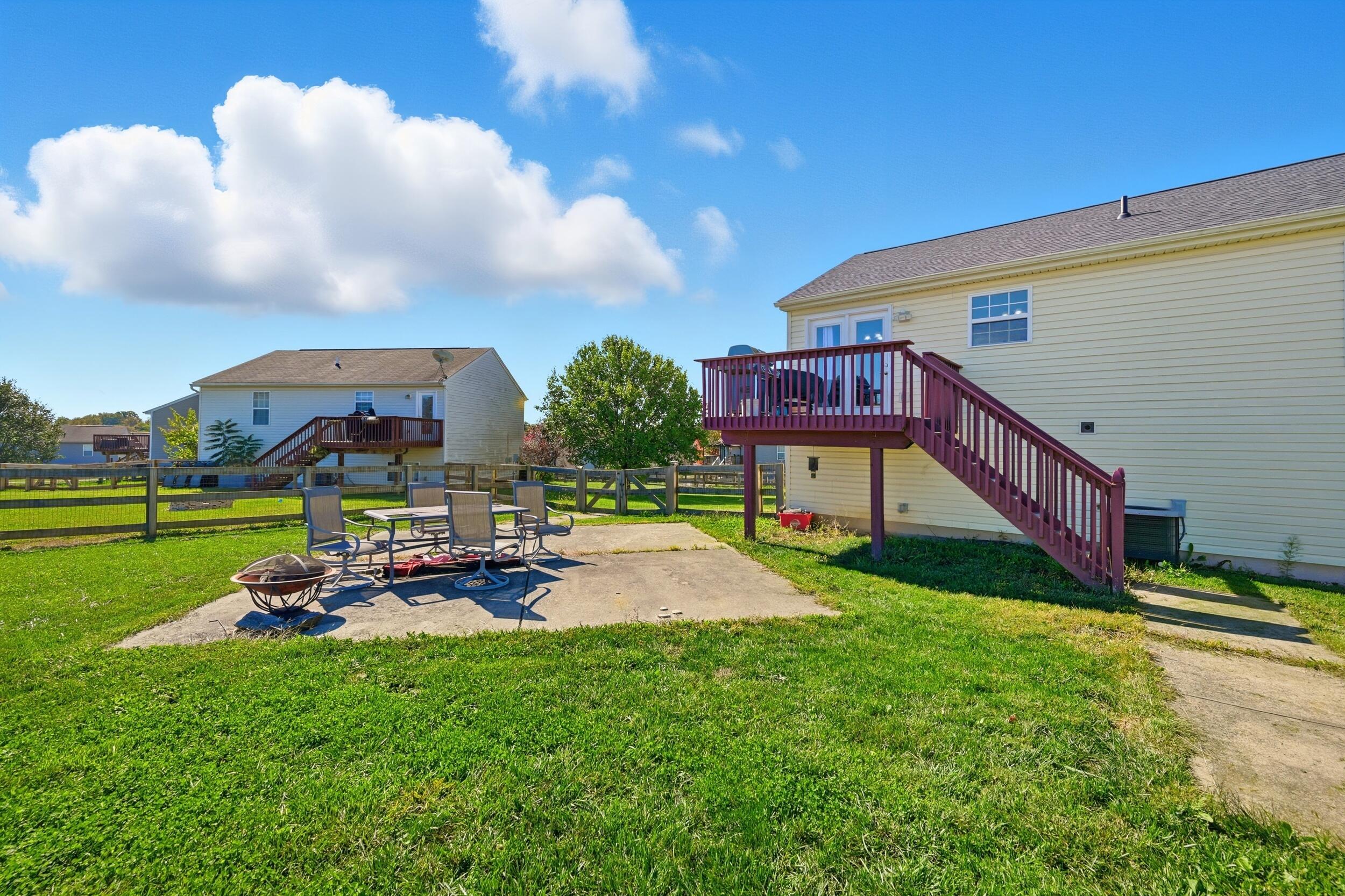 604 Astoria Court Property Photo 35