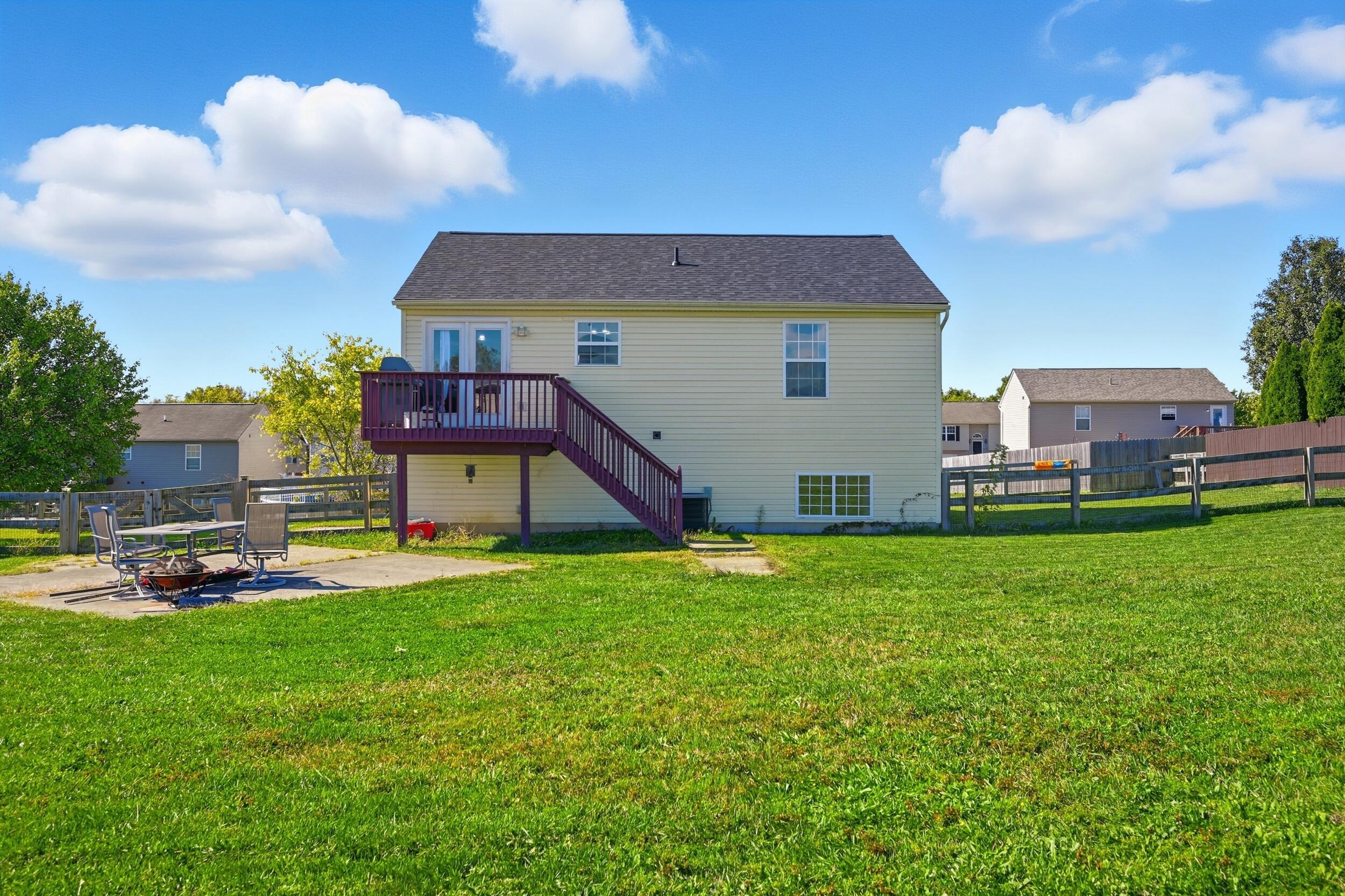 604 Astoria Court Property Photo 38