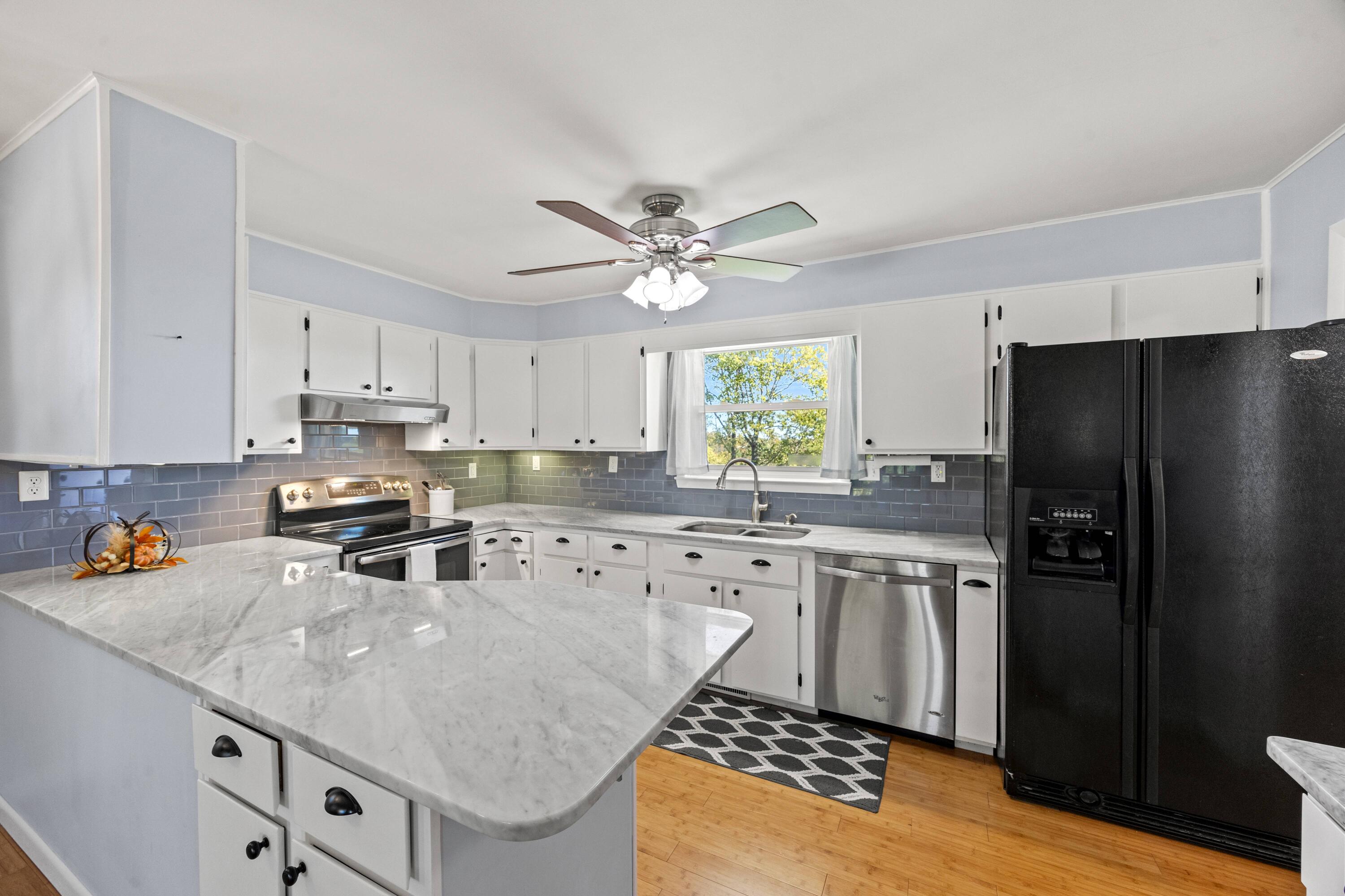 8670 Georgetown Road Property Photo 11