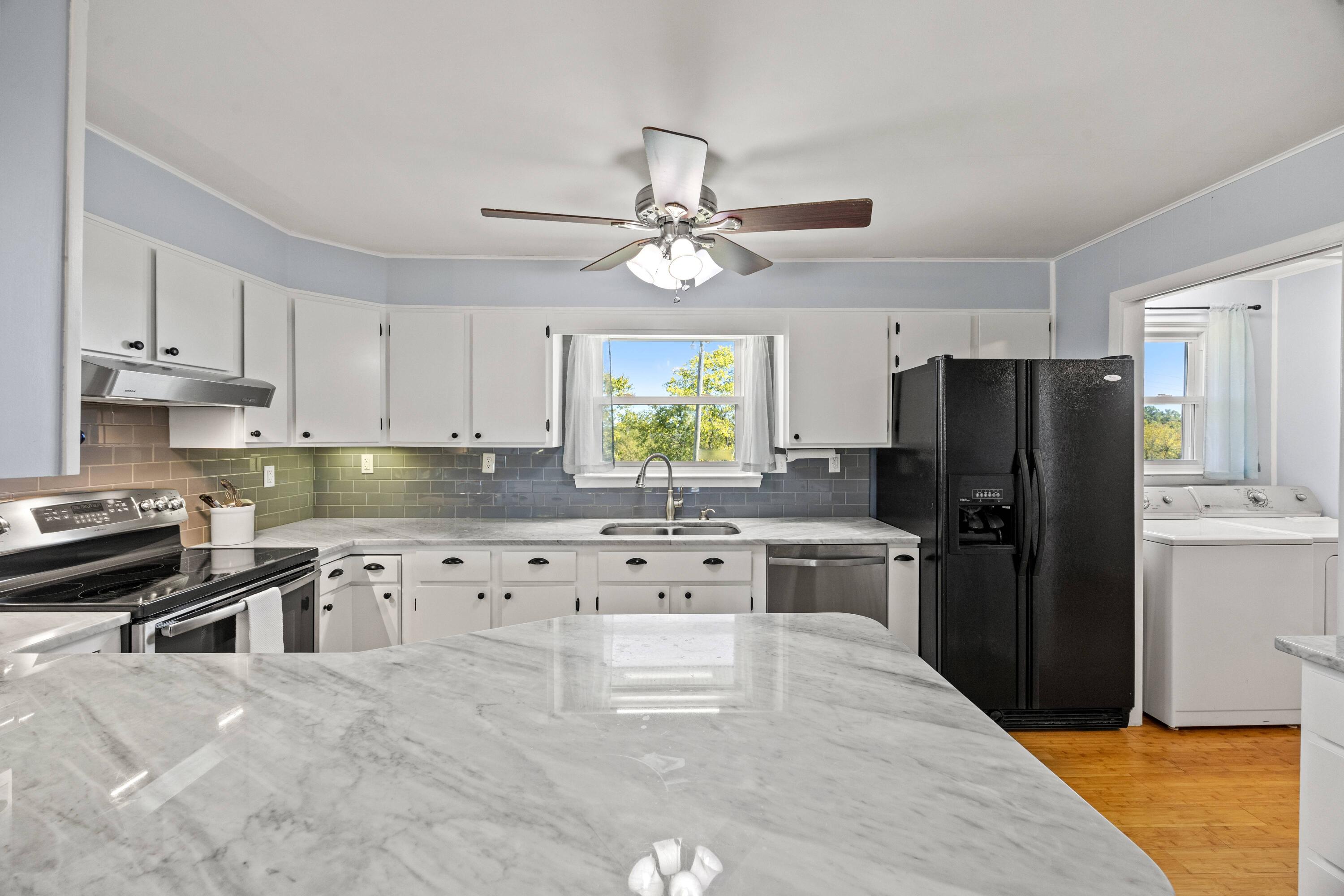 8670 Georgetown Road Property Photo 12