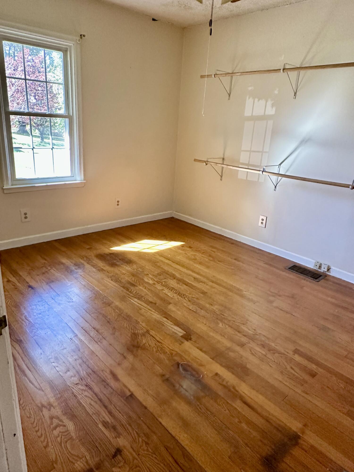 48 Taft Hwy Property Photo 14