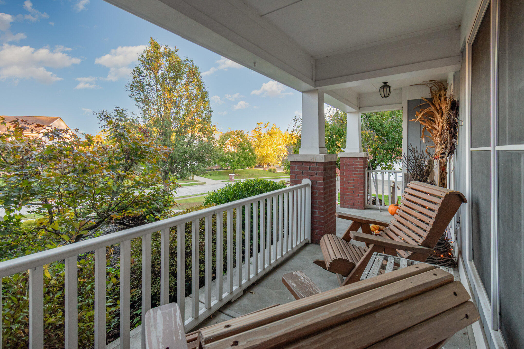 1088 Ashton Court Property Photo 4