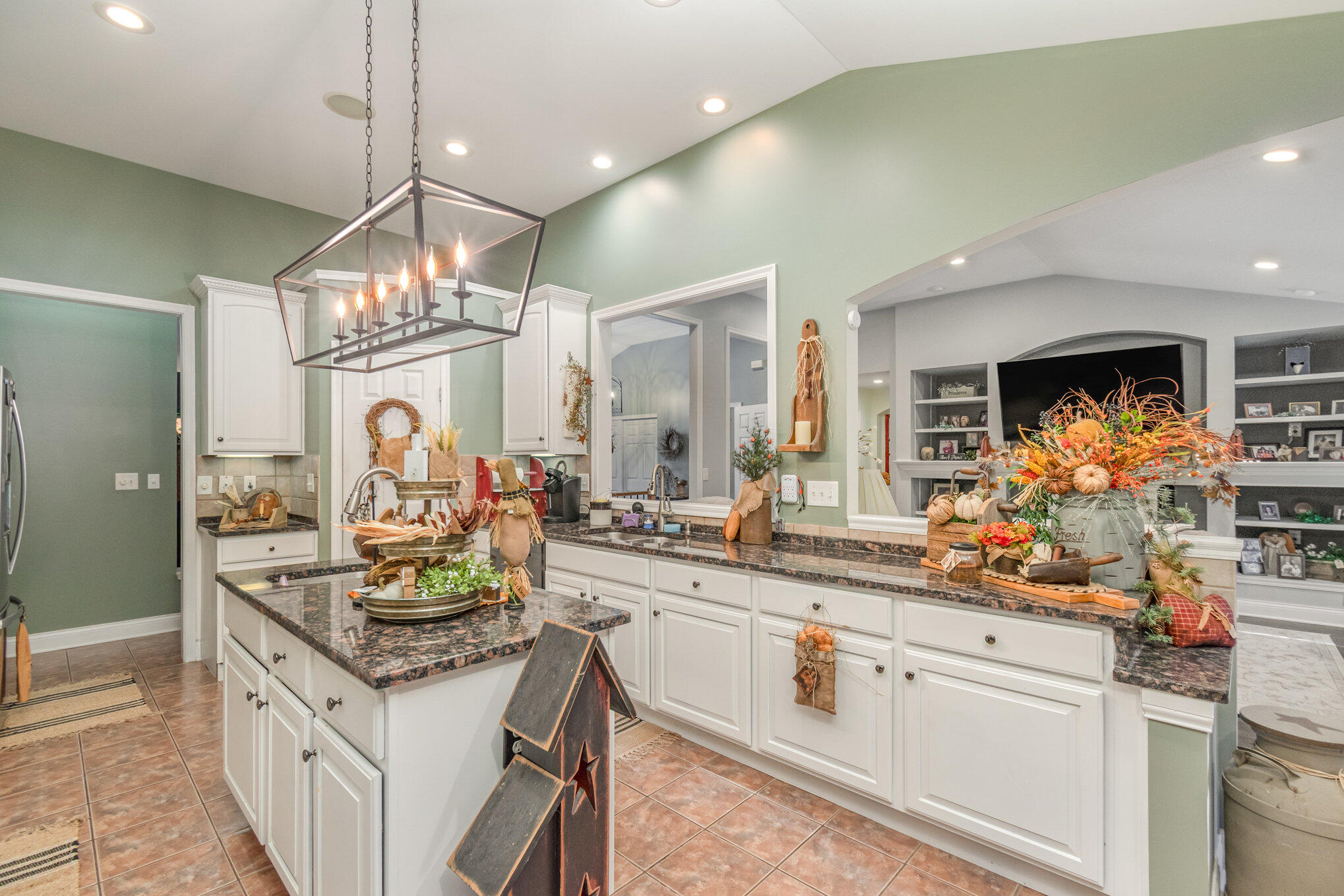 1088 Ashton Court Property Photo 12