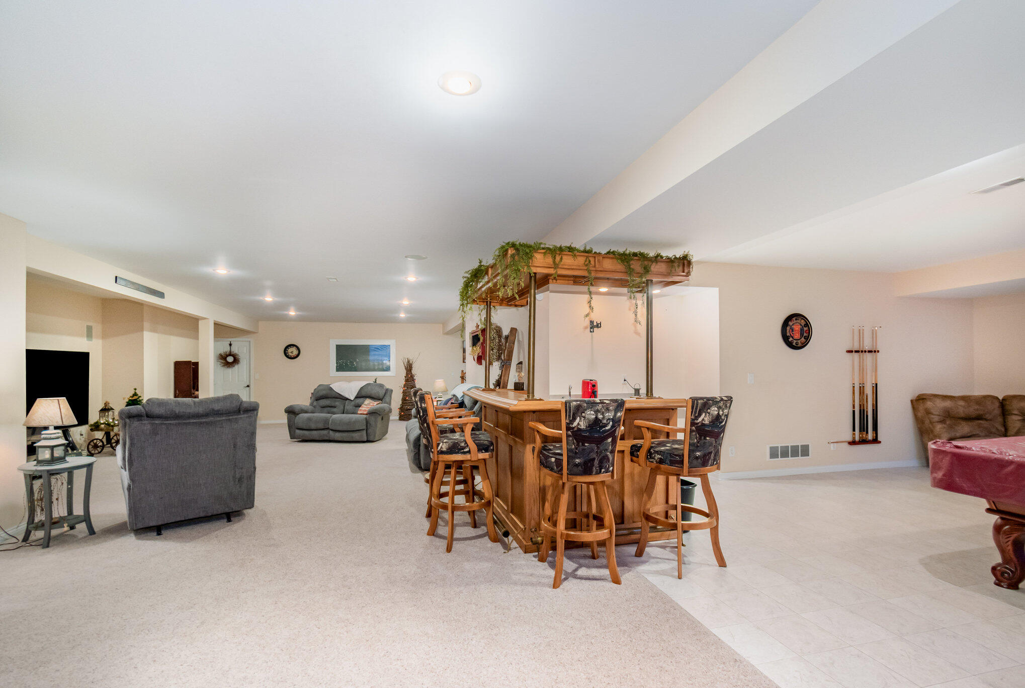 1088 Ashton Court Property Photo 28