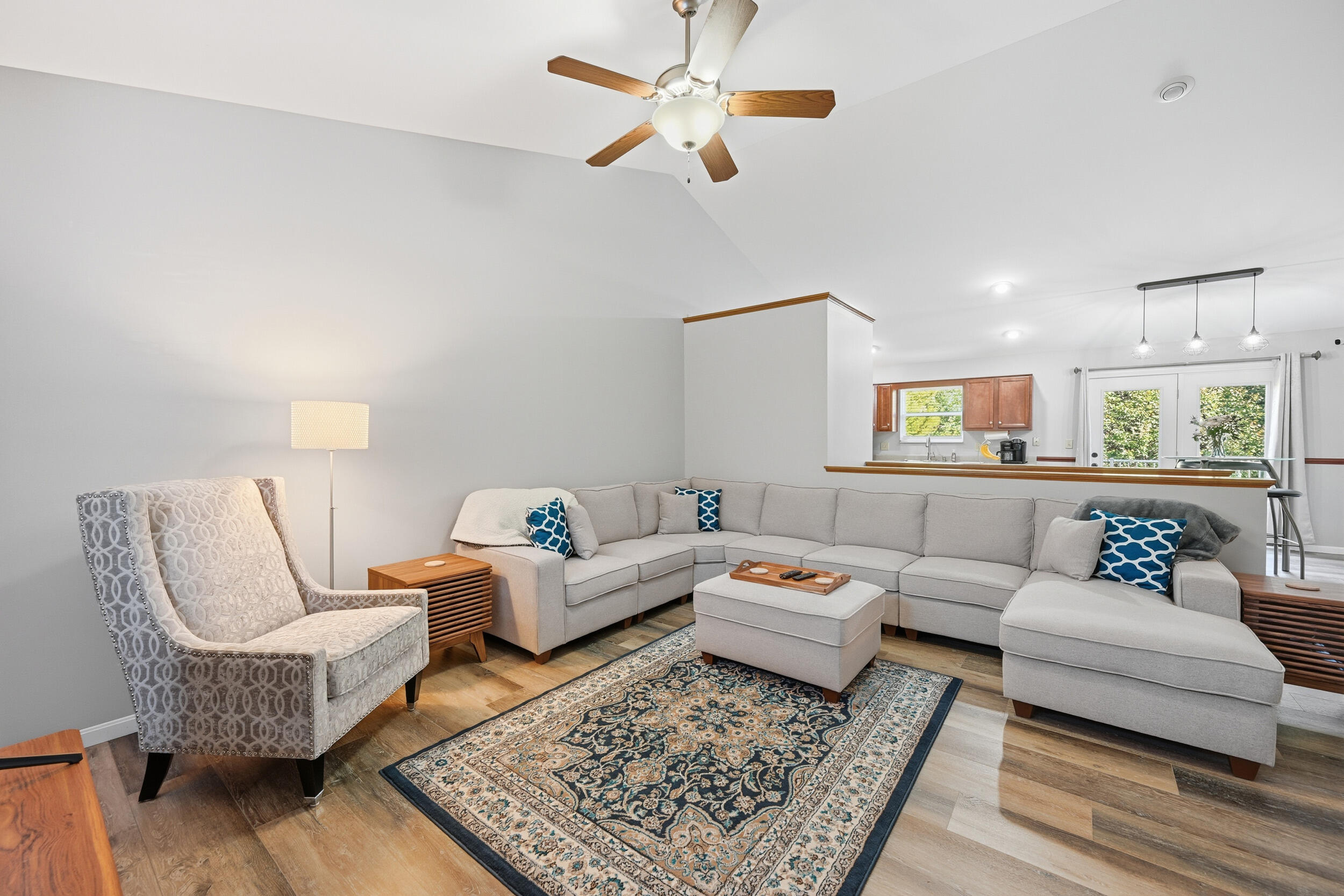 1083 Breckenridge Lane Property Photo 3