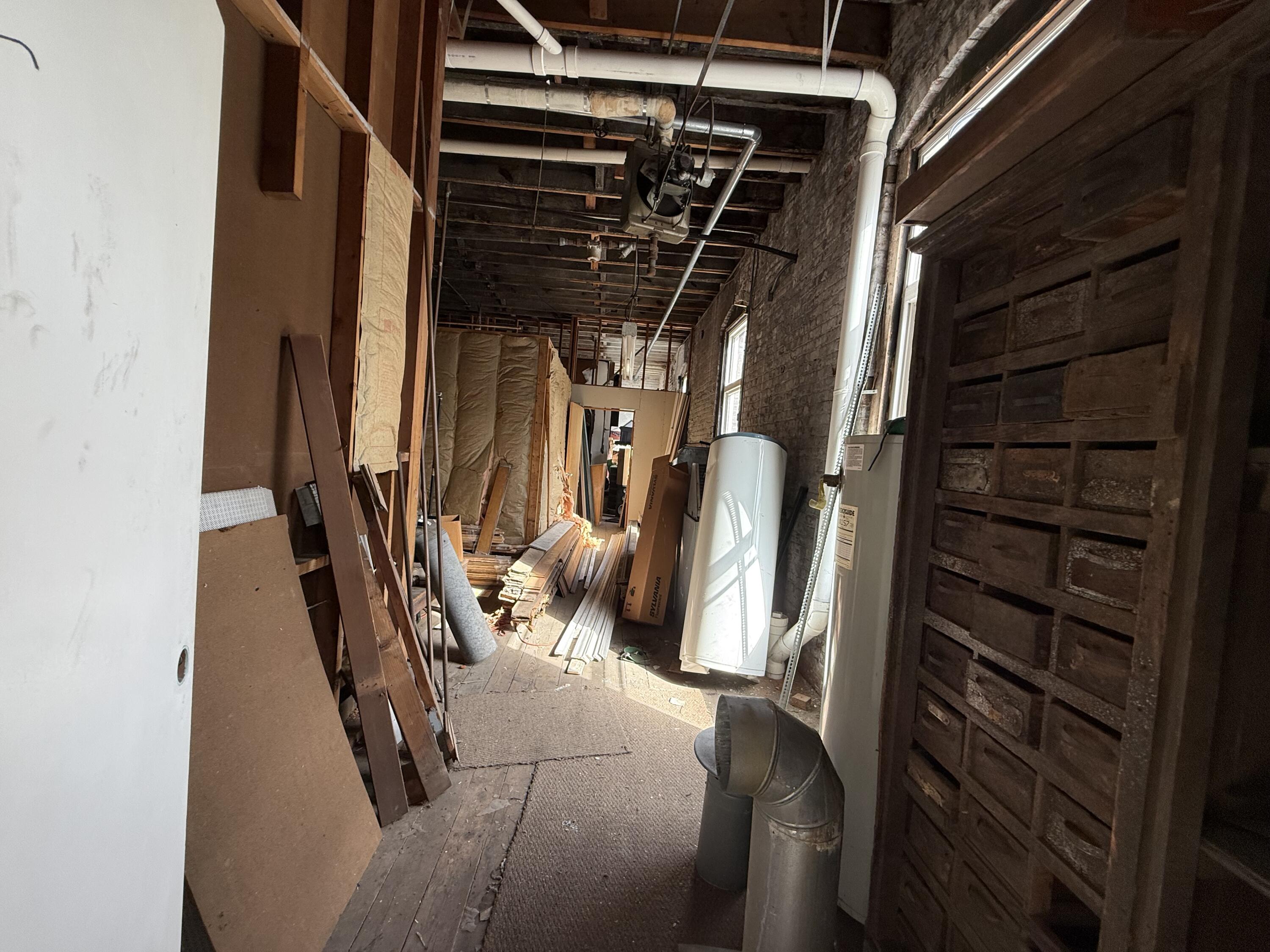 440 8th Avenue Property Photo 19