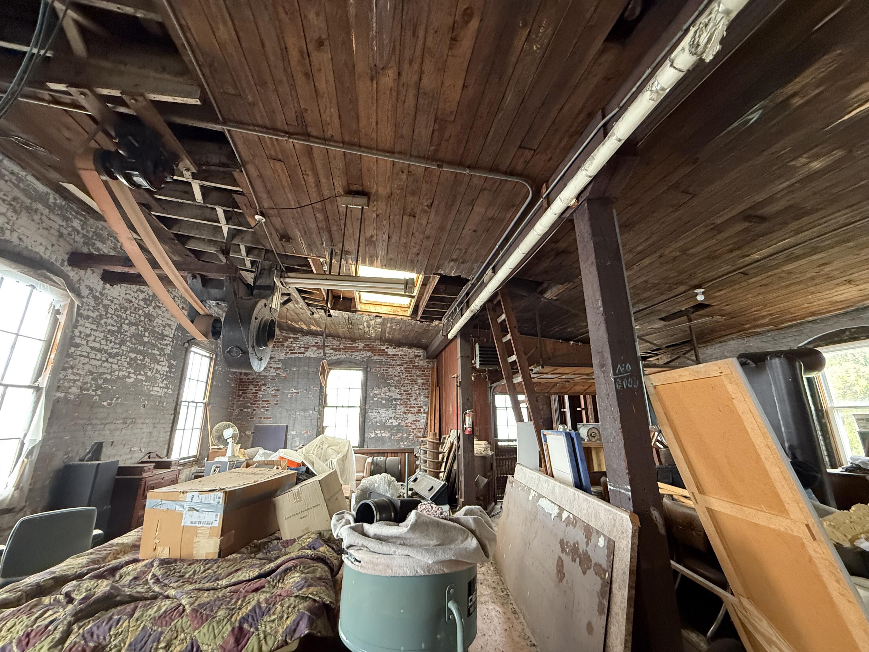 440 8th Avenue Property Photo 35