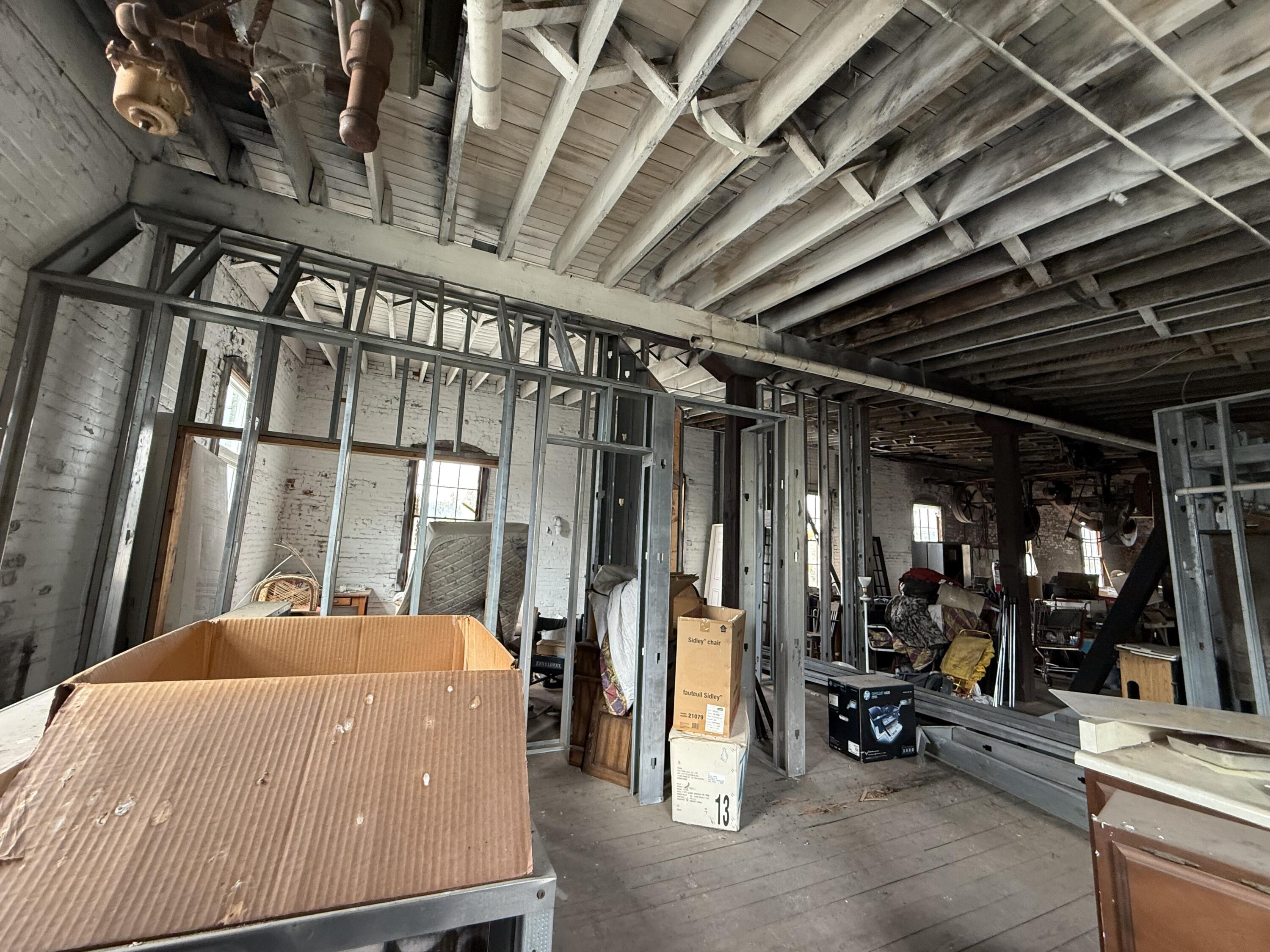 440 8th Avenue Property Photo 45