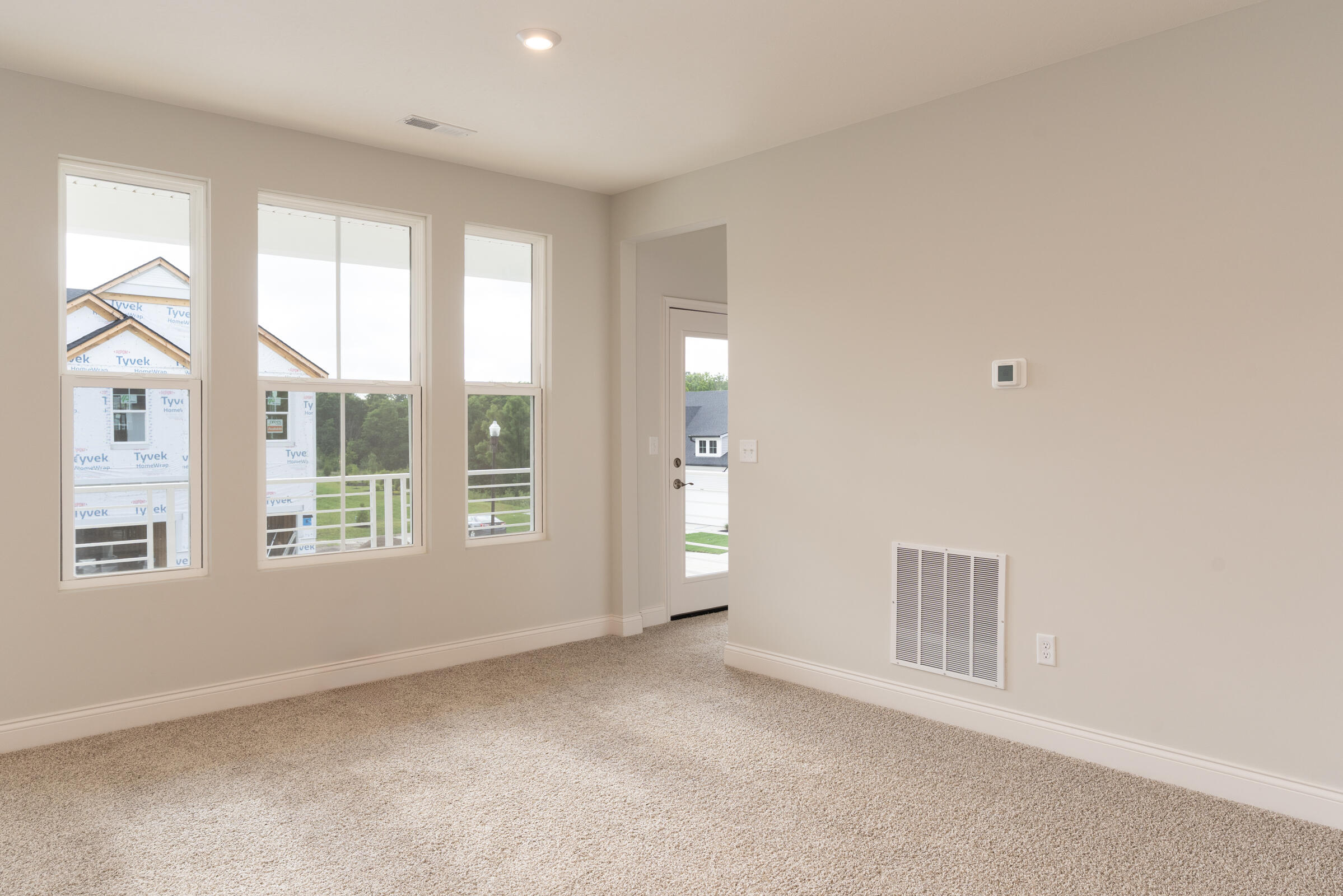 363 Cornwall Drive Property Photo 13