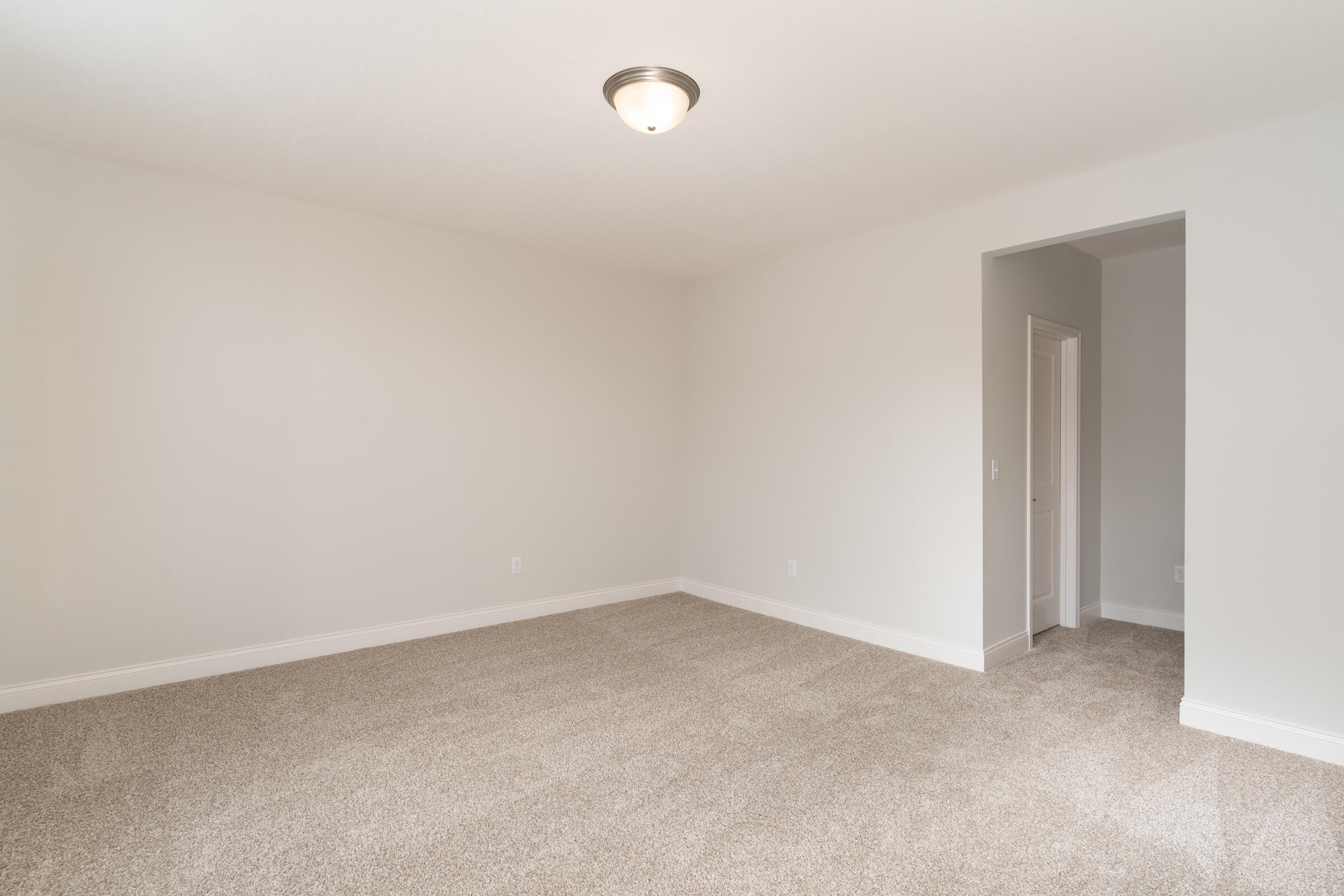 363 Cornwall Drive Property Photo 17
