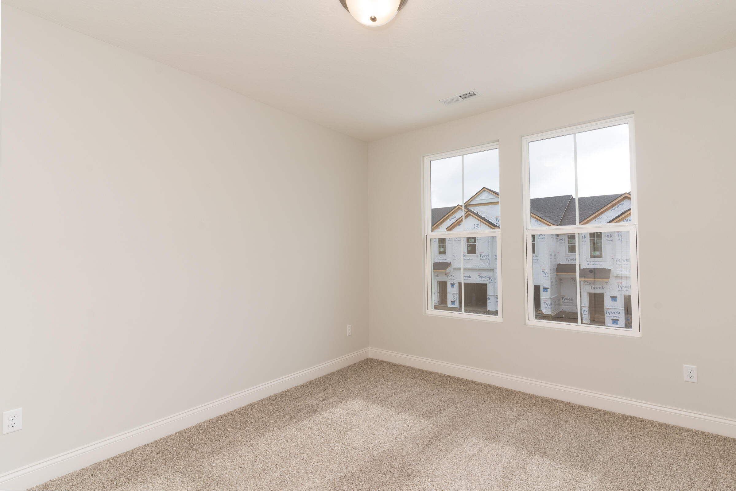 363 Cornwall Drive Property Photo 21
