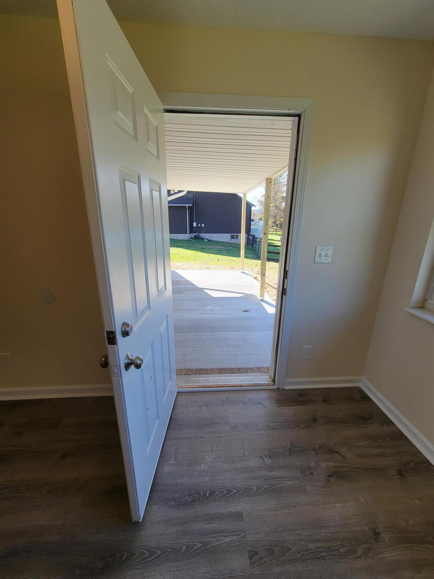 10081 Timbercreek Drive Property Photo 23