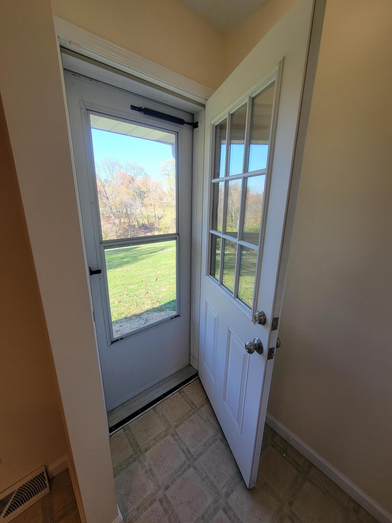 10081 Timbercreek Drive Property Photo 29
