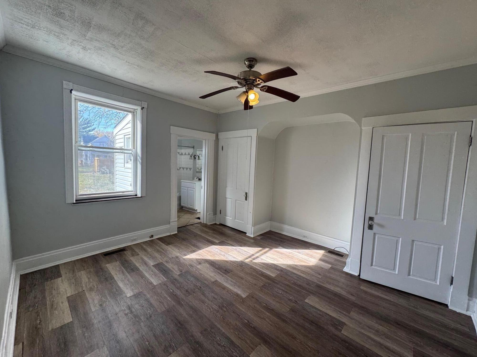 121 Maple Avenue Property Photo 5